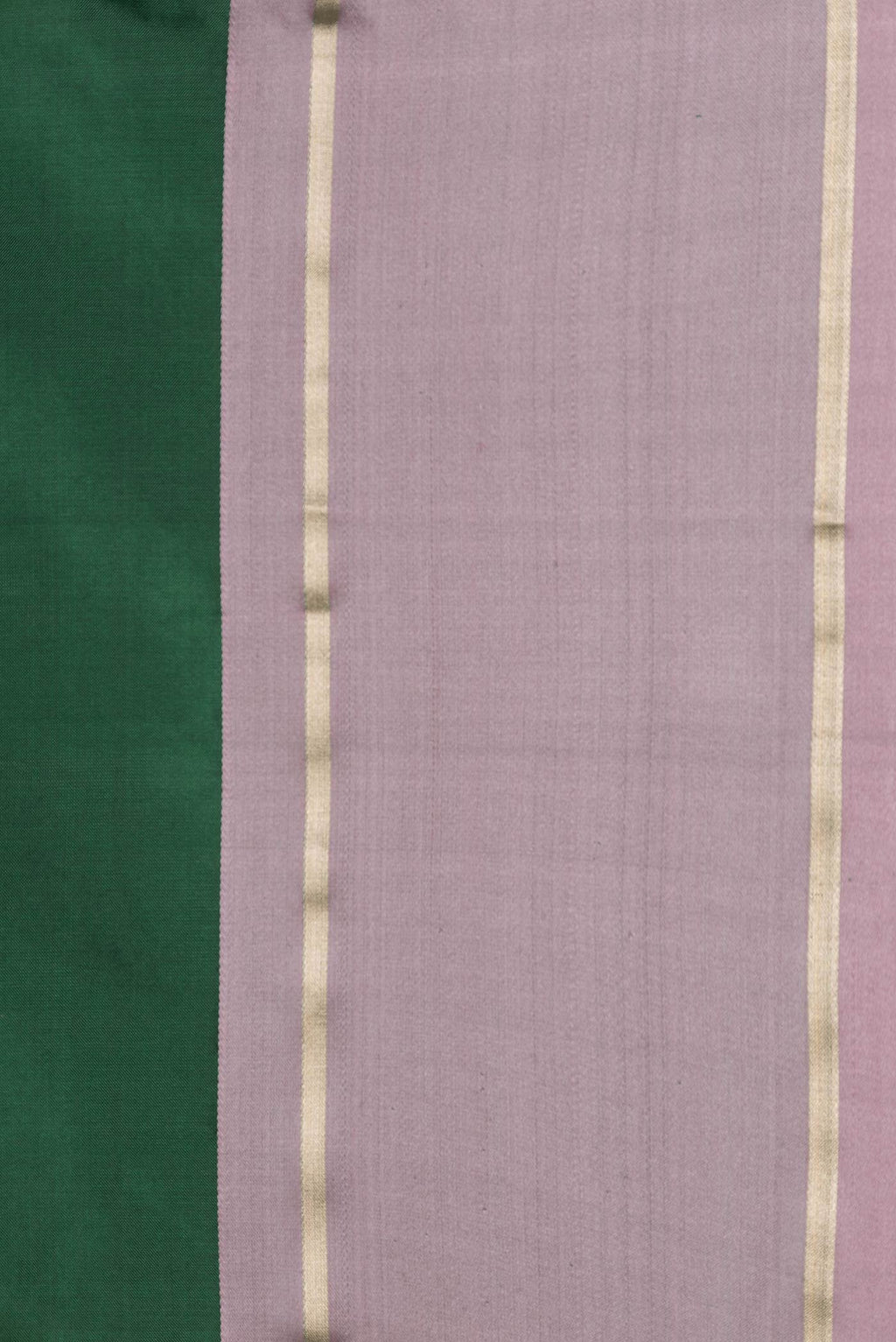 Border image of Green Dual Tone Banarasi Silk Saree with Zari Butta on the body and Zari Border