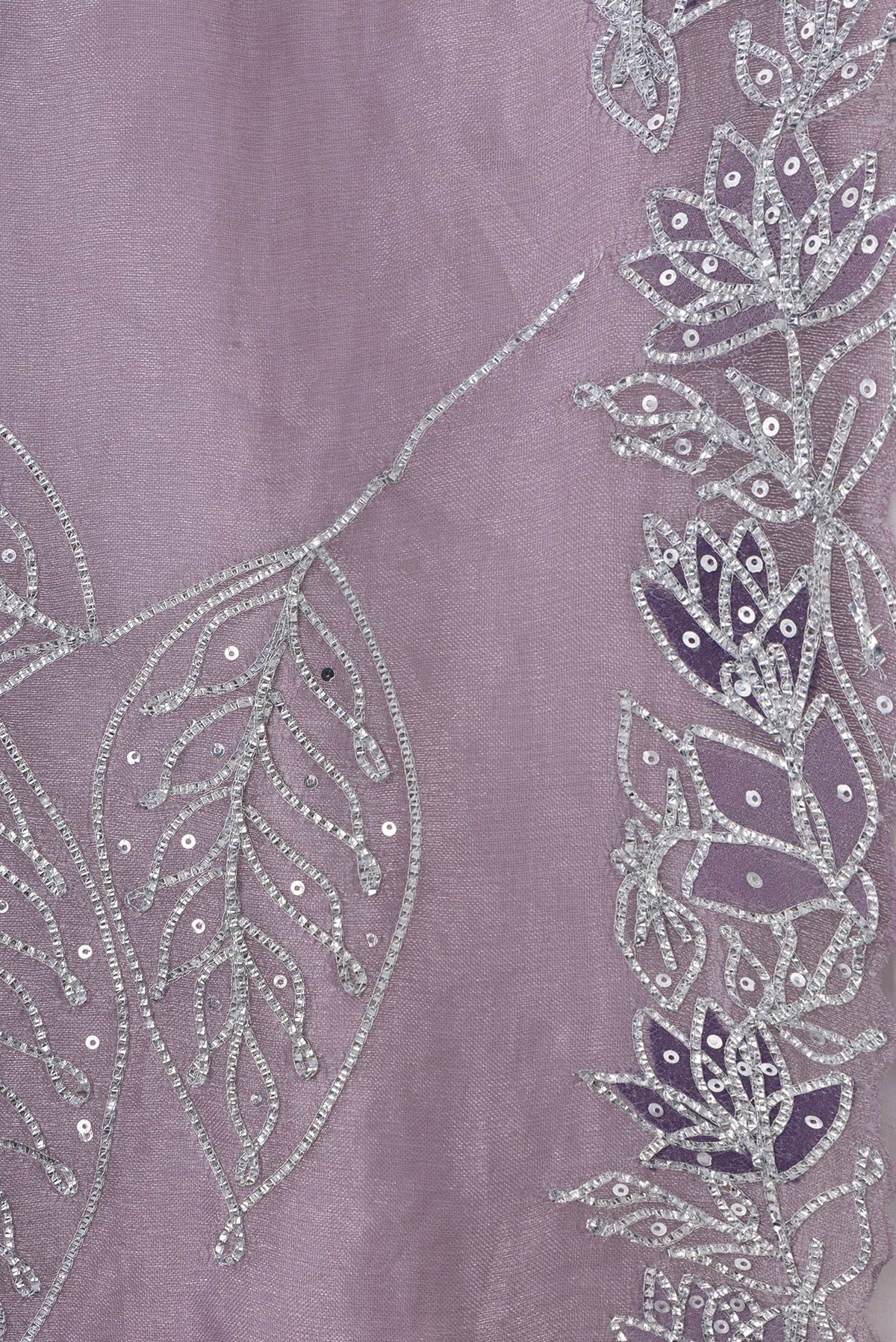 Border image of Lavender Dual Tone Organza Silk Saree with Embroidery on the body and Embroidery Border. 