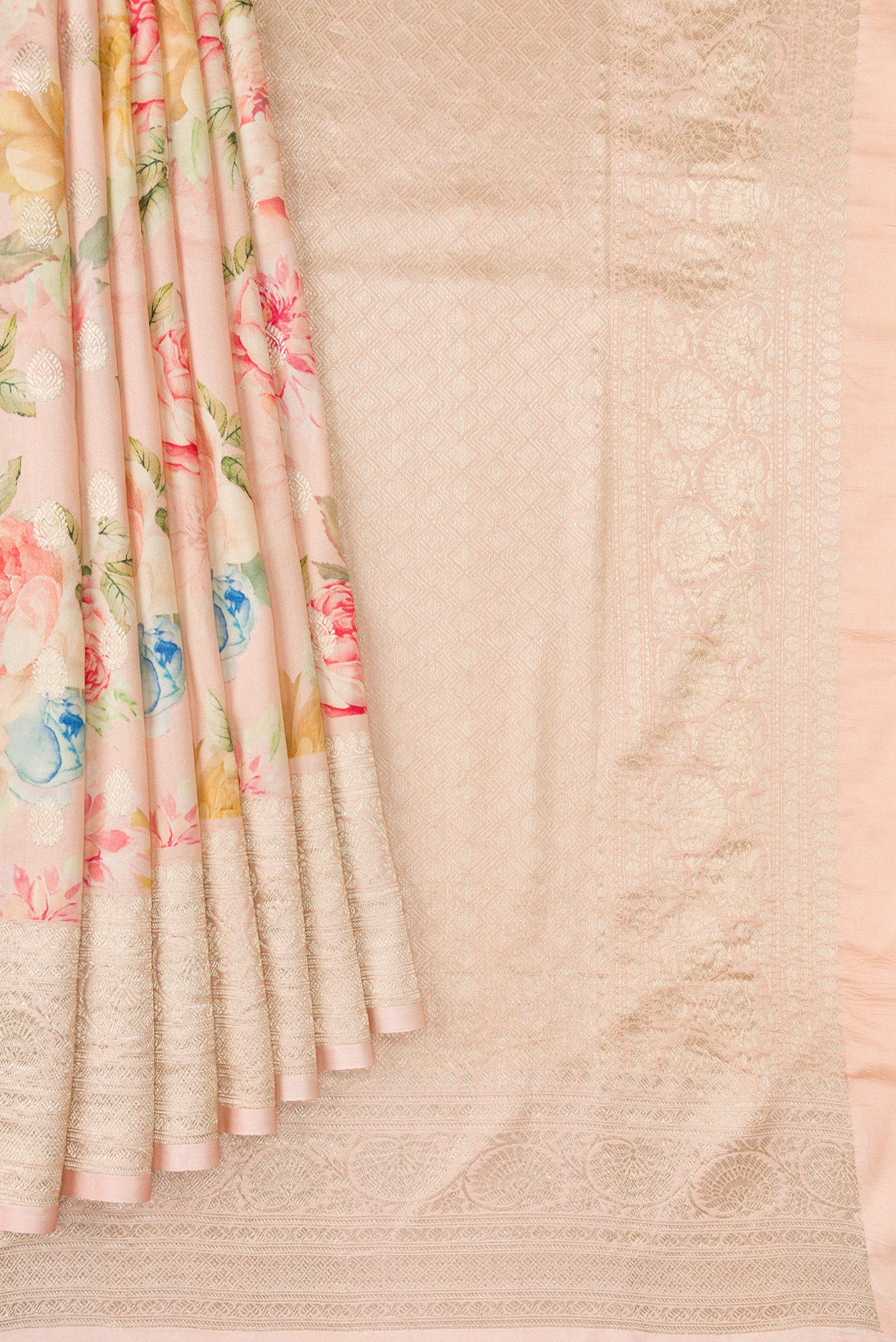 Pleats and pallu of Peach Dual Tone Tussar Silk Saree with Printed design on the body and Zari Border. 