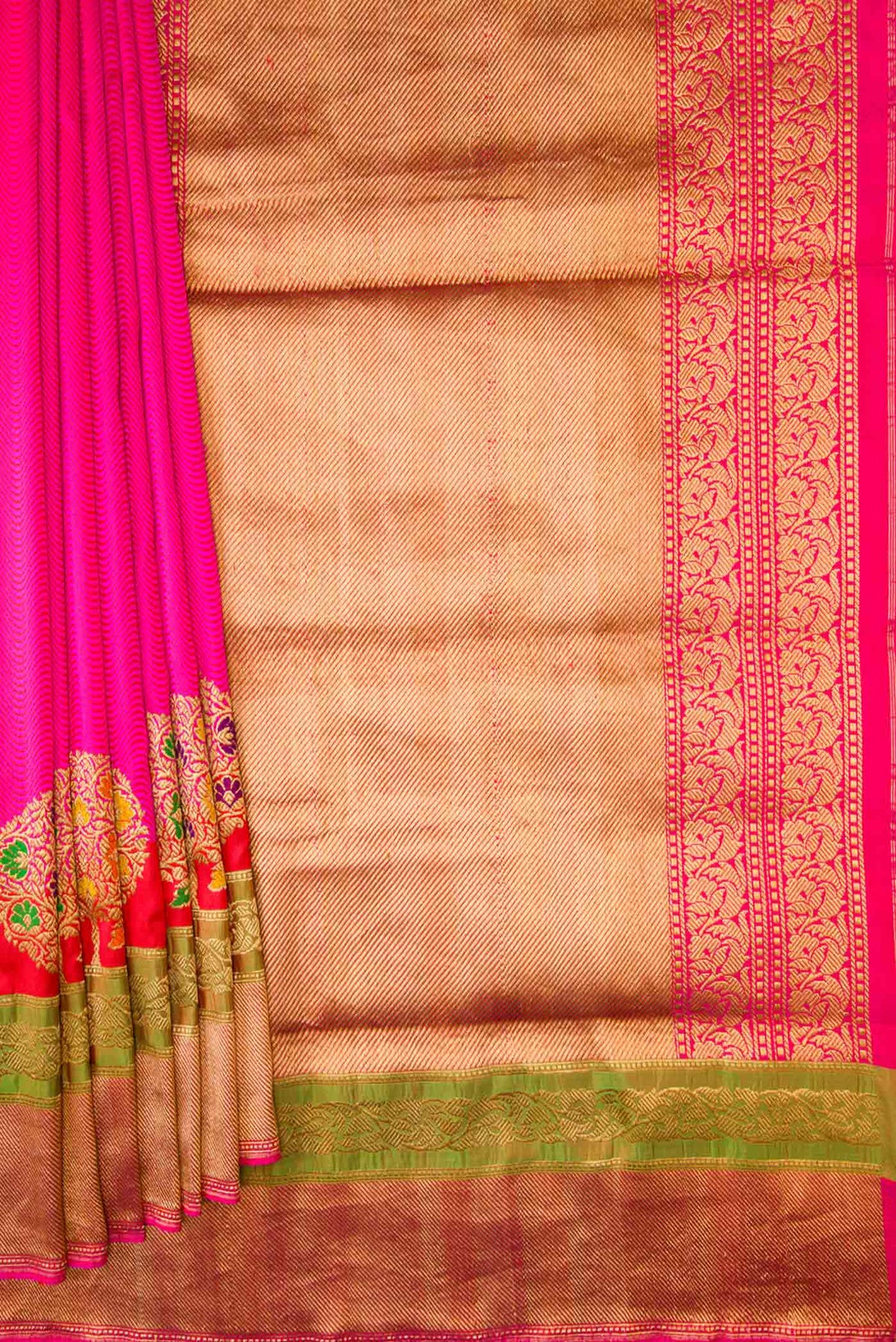Pleats and pallu of Pure Silk Pure Zari Pink Dual Tone Banarasi Saree with Jacquard design on the body and Fancy Border