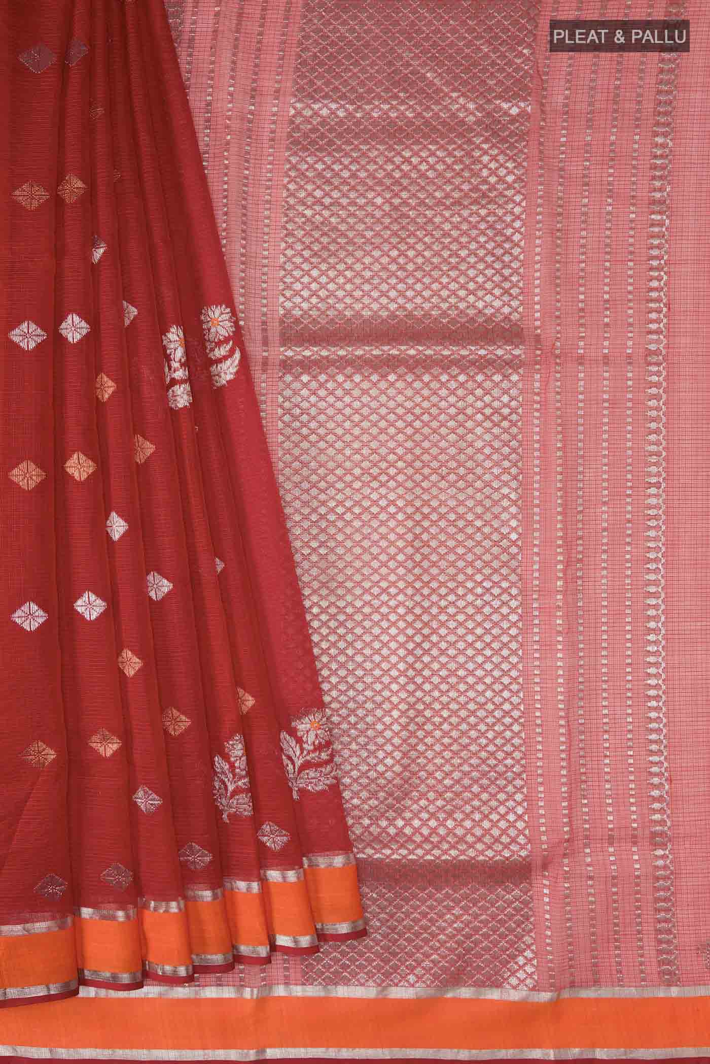 pleats pallu