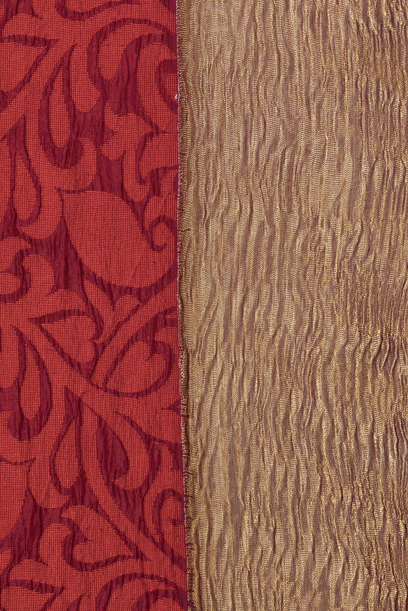 Border image of Maroon Dual Tone Tussar Silk Saree with Jacquard design on the body and Zari Border. 