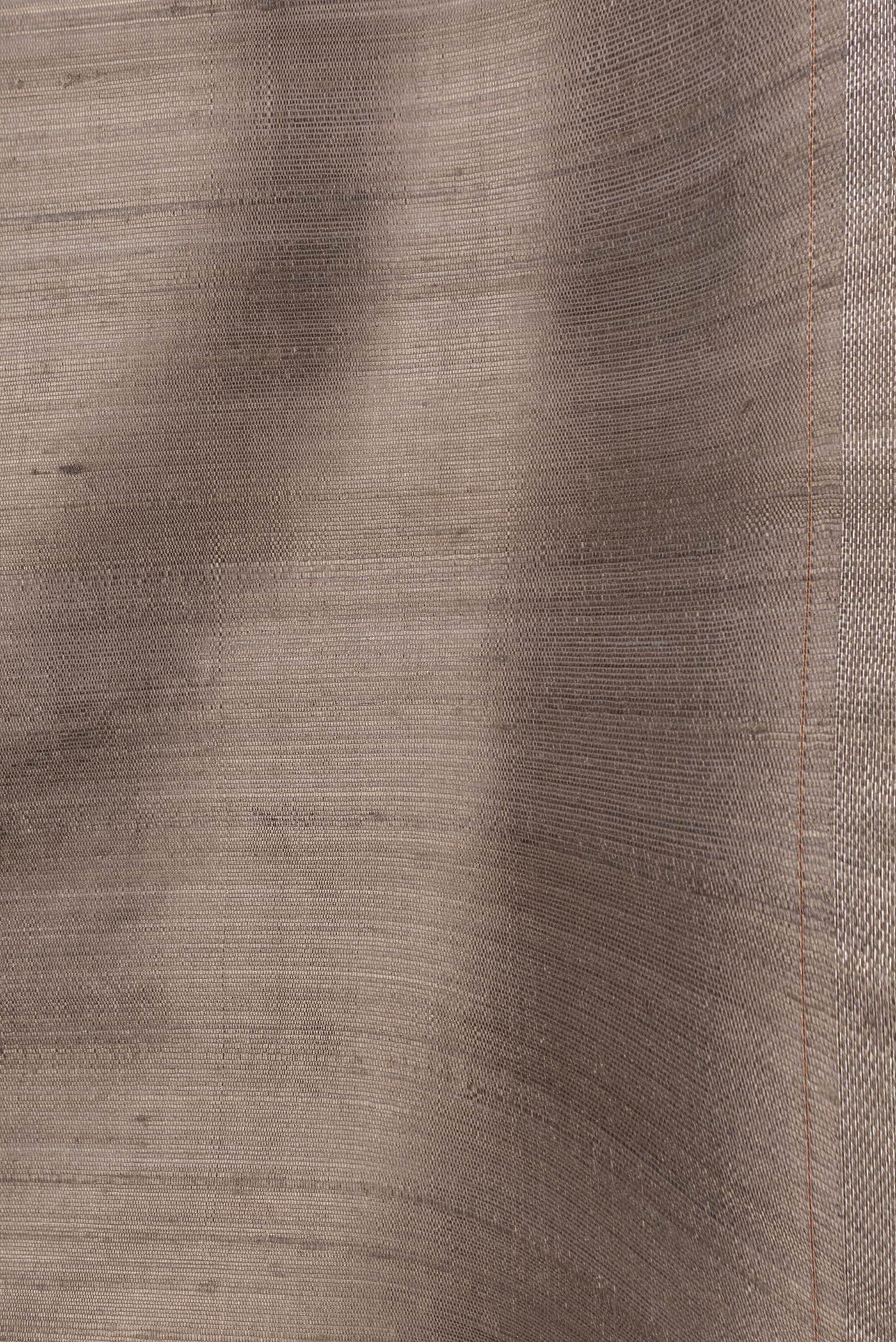 Border image of Grey Dual Tone Raw Silk Saree with Plain Body and Thin Zari Line. 