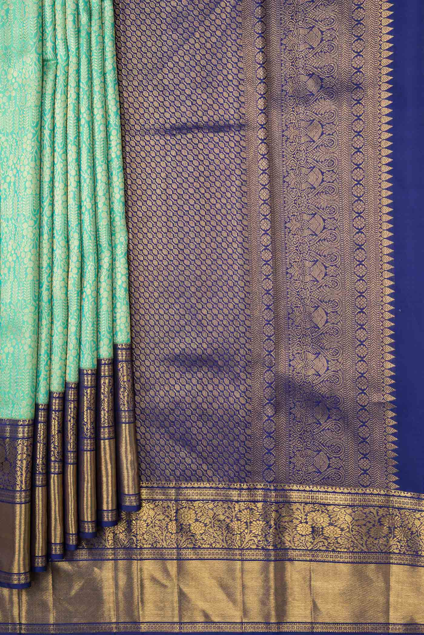 pleats pallu