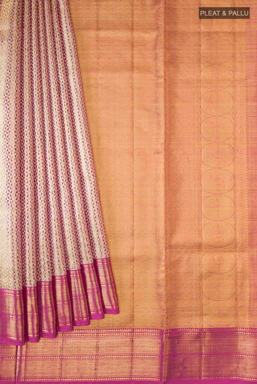 pleats pallu