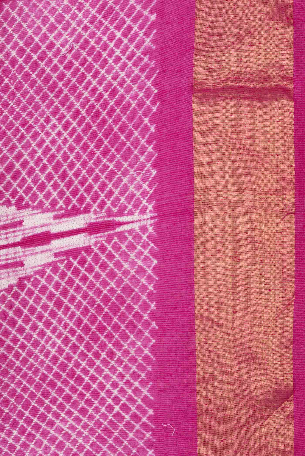 Border image of Pink Dual Tone Tussar Saree with Printed design on the body and Zari Border. 