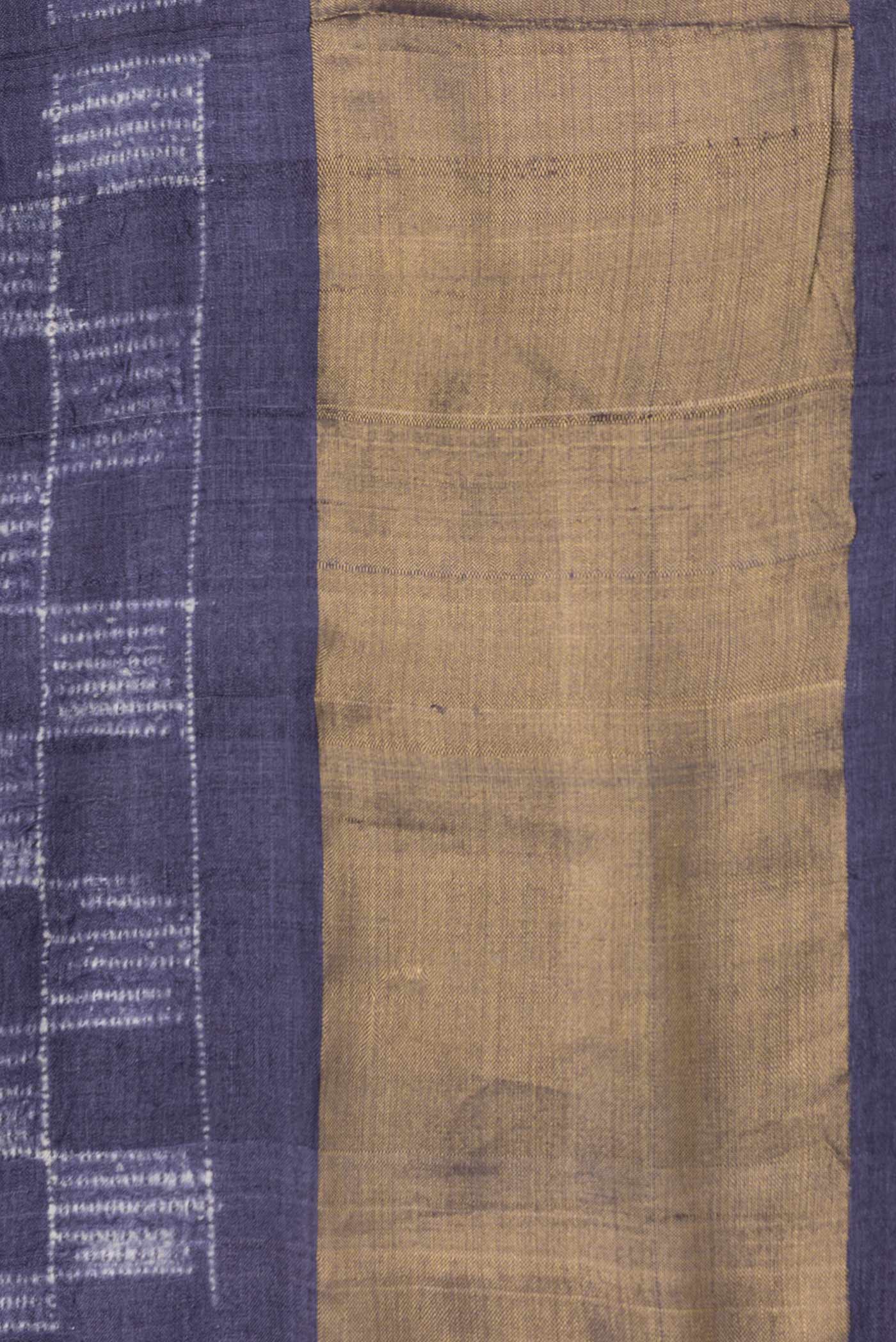 Border image of Navy Blue Dual Tone Tussar Saree with Checked design on the body and Zari Border. 