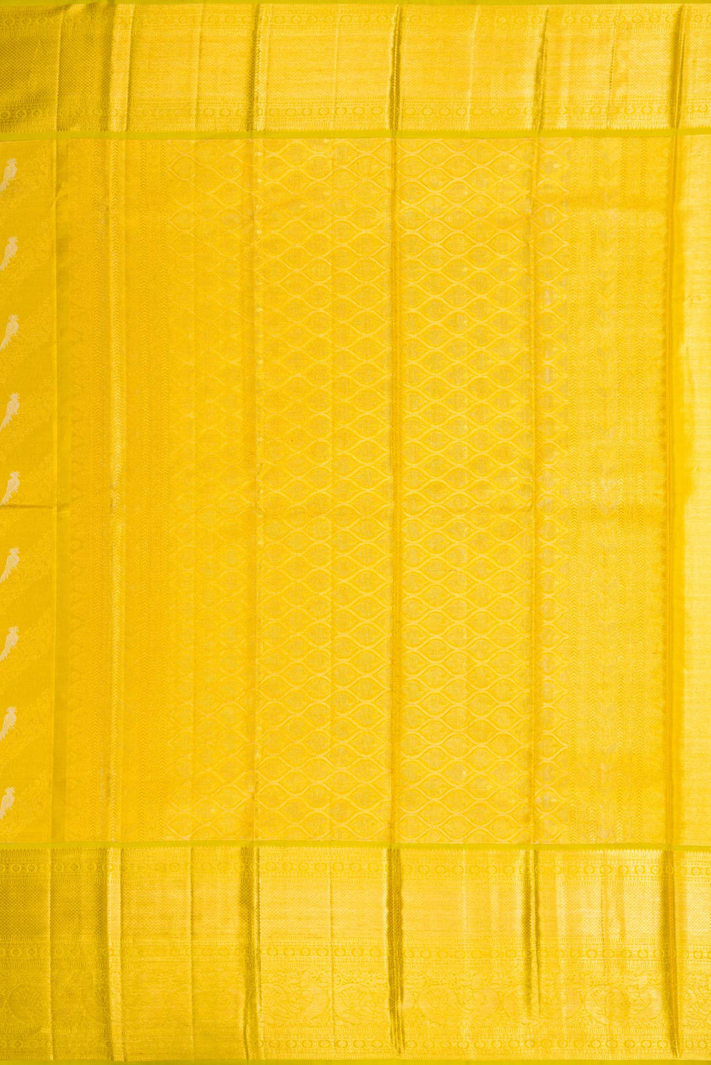 Close up image of the pallu of Green Dual Tone Kanchipuram Tissue Silk Saree with Zari Brocade on the body and Zari Border. 