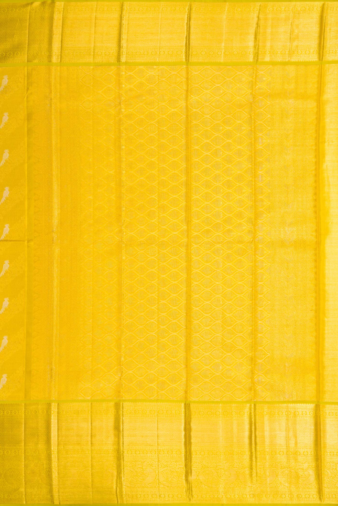 Close up image of the pallu of Green Dual Tone Kanchipuram Tissue Silk Saree with Zari Brocade on the body and Zari Border. 