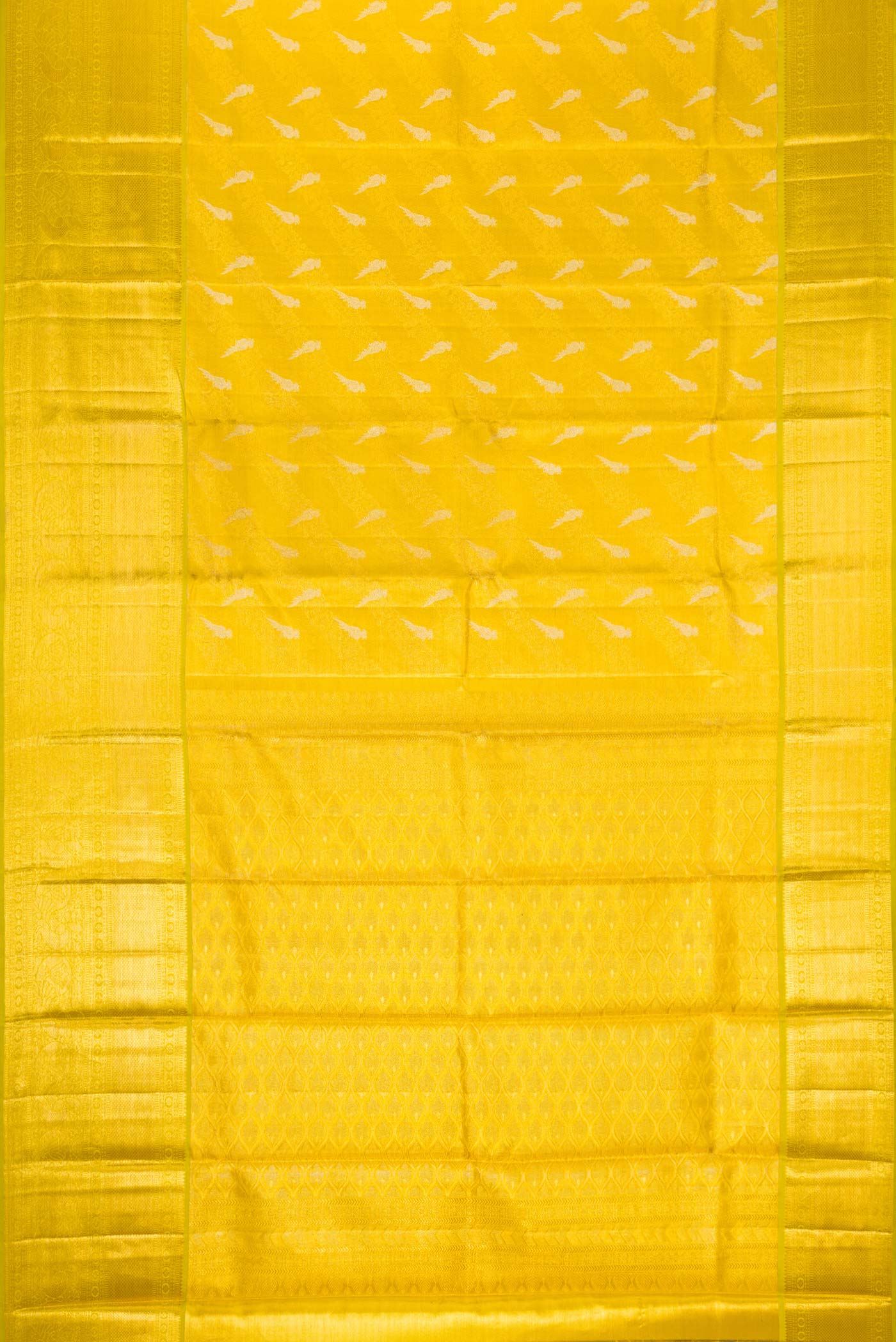 Flat view of Green Dual Tone Kanchipuram Tissue Silk Saree with Zari Brocade on the body and Zari Border. 