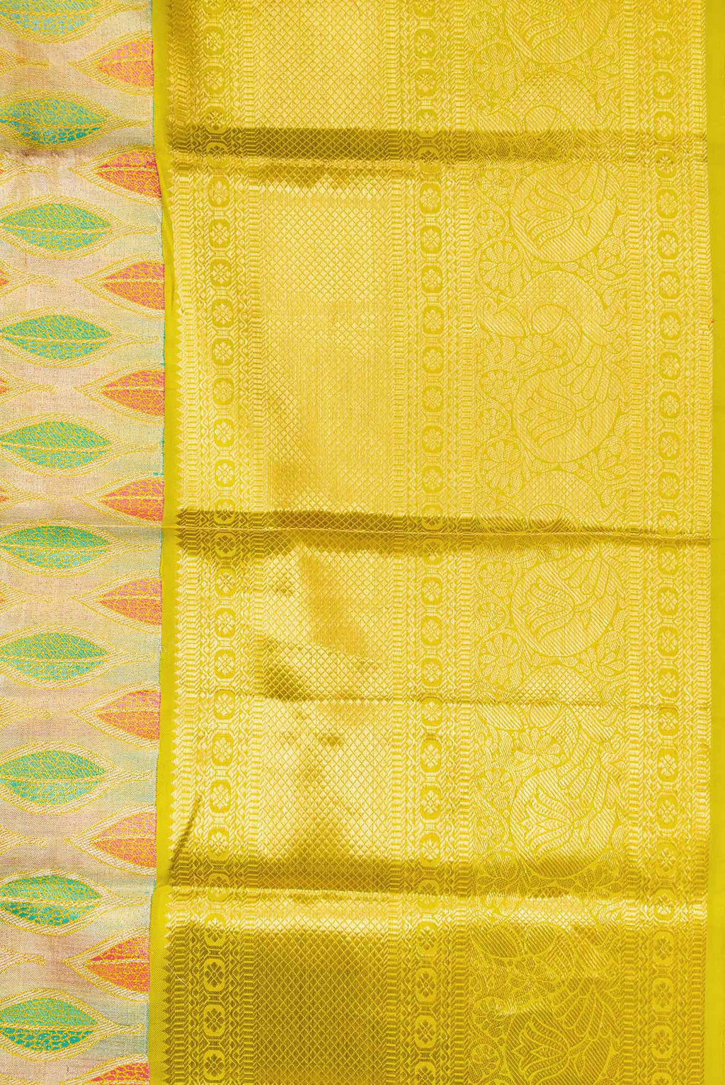 Border image of Gold Dual Tone Kanchipuram Tissue Silk Saree with Zari Brocade on the body and Zari Border. 