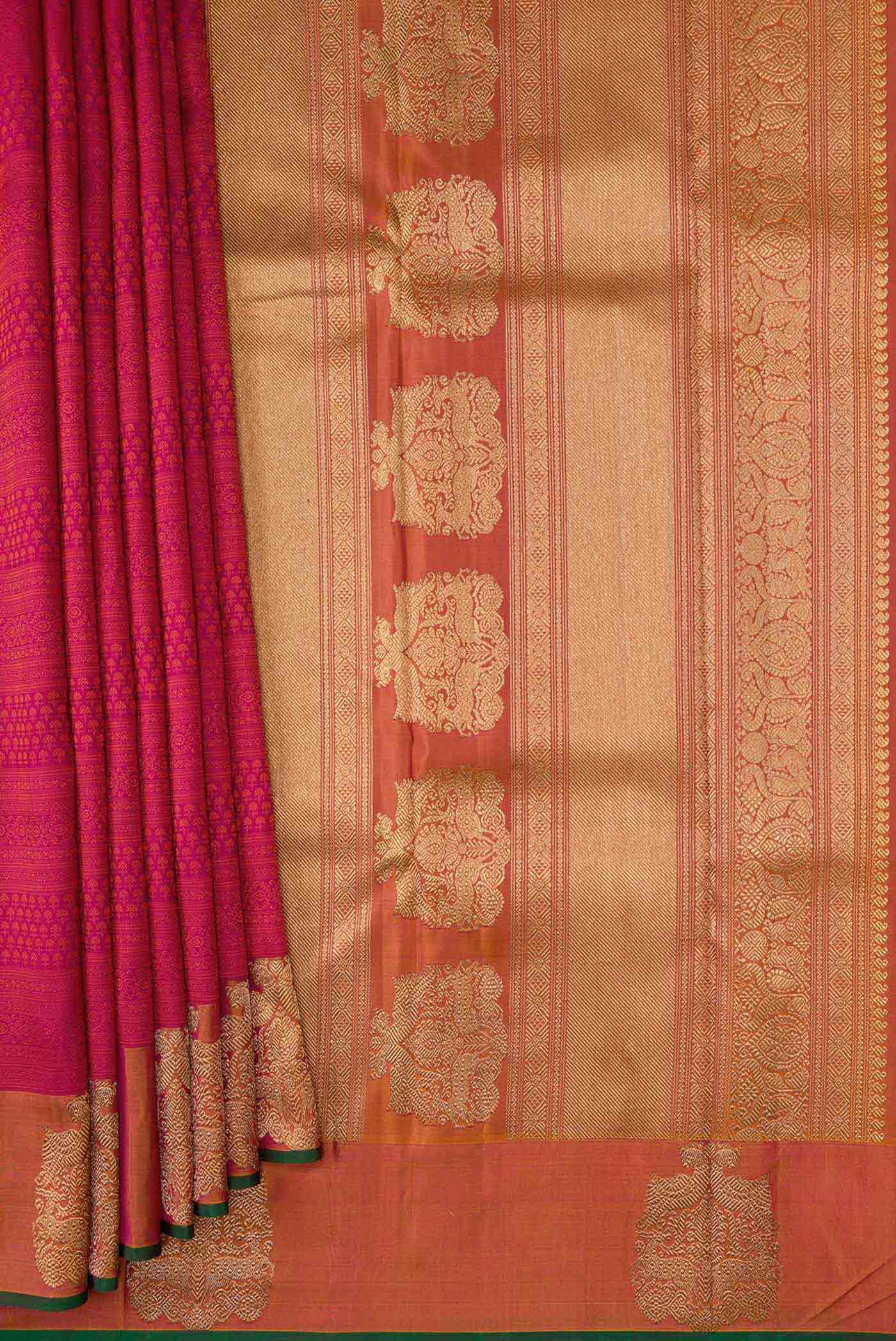 Pleats and pallu of Pure Silk Pure Zari Maroon Dual Tone Kanchipuram Saree with Jacquard design on the body and Zari Border. 
