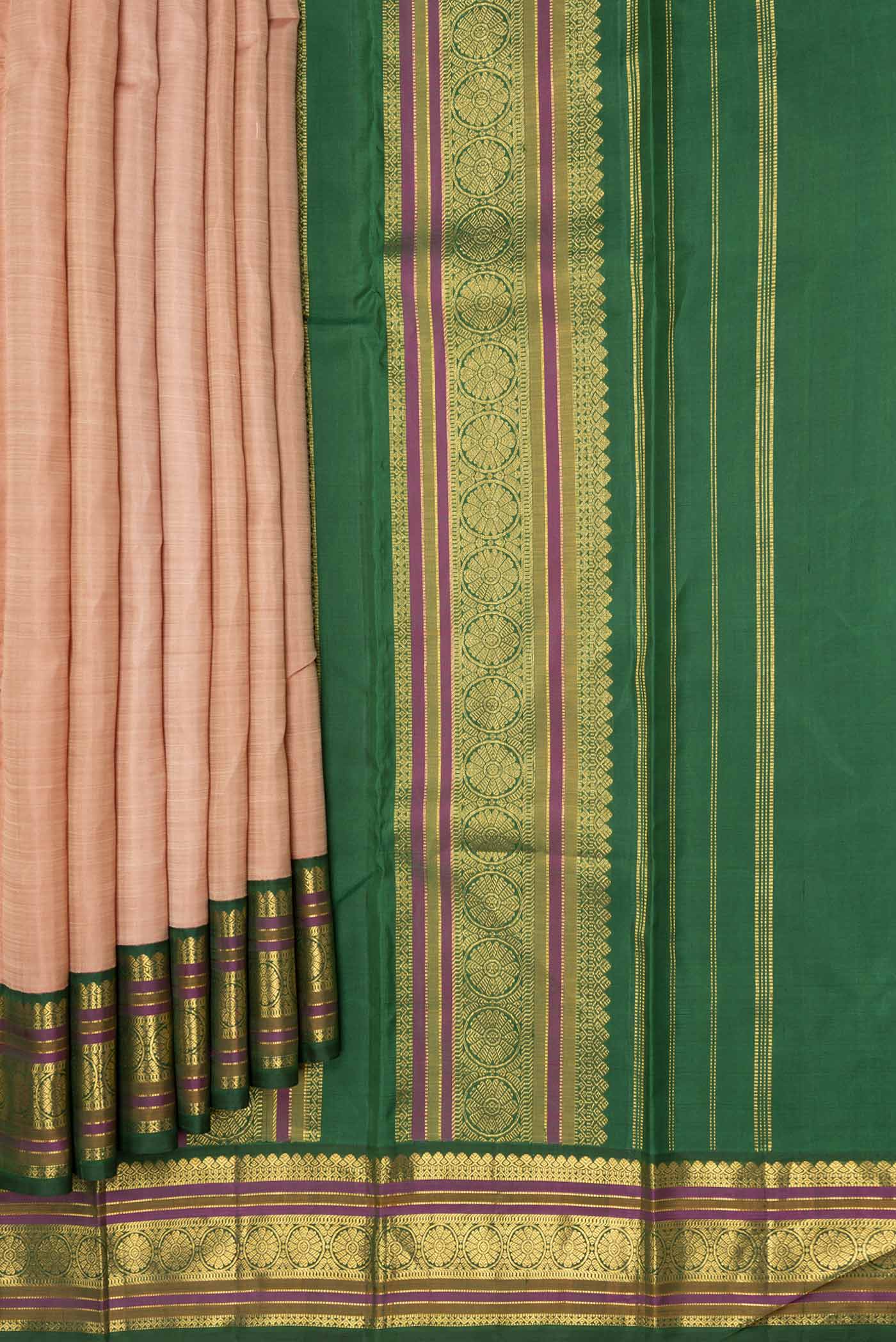pleats pallu