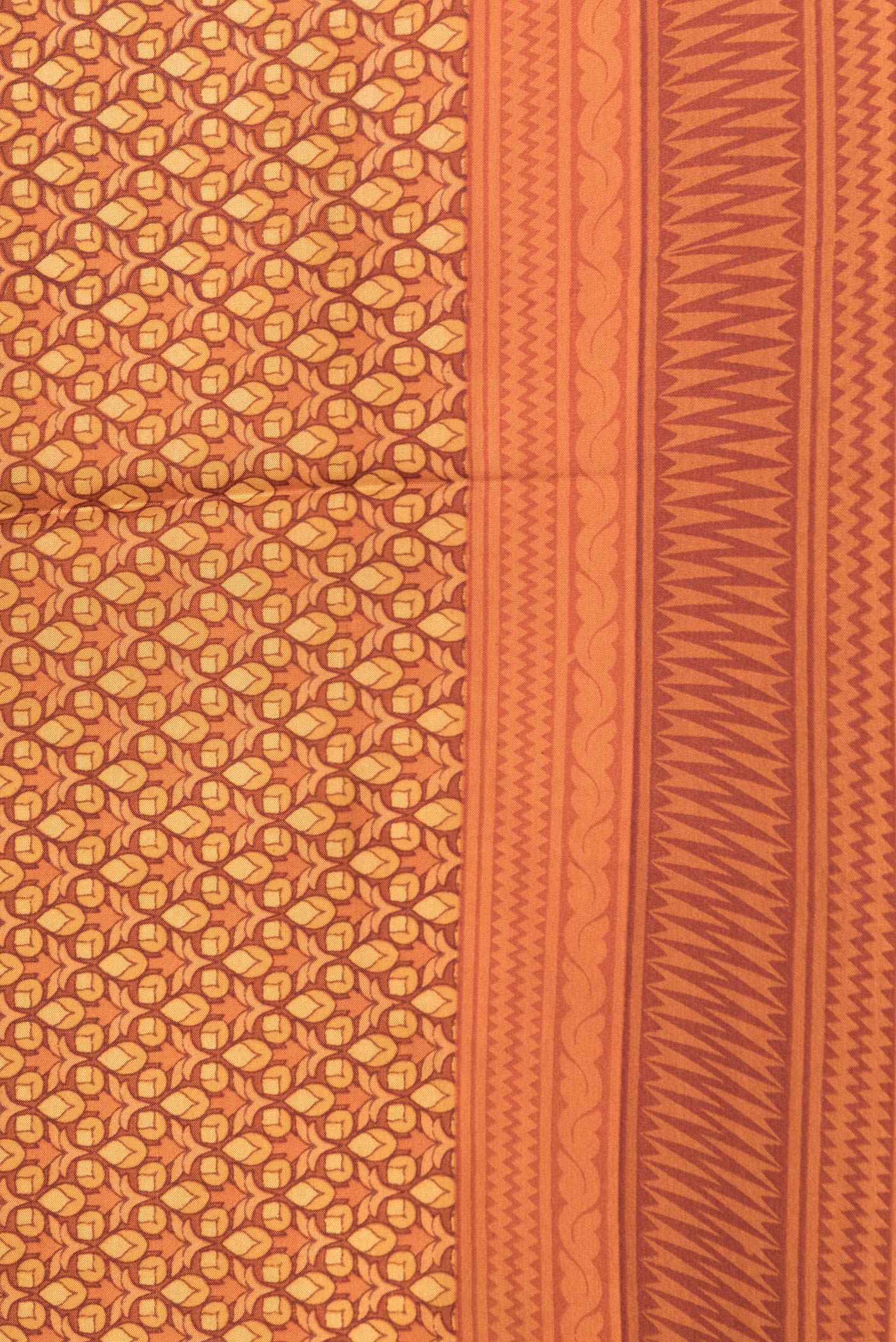 Border image of Peach Dual Tone Printed Silk Saree with Printed design on the body and Printed Border. 