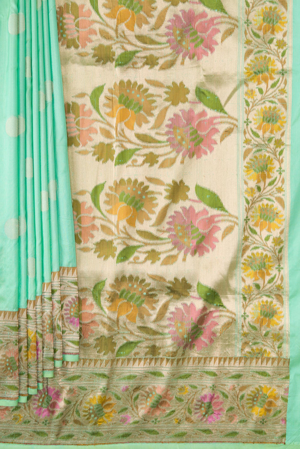 Pleats and pallu of Sea Green Dual Tone Banarasi Silk Saree with Zari Butta on the body and Zari Border. 