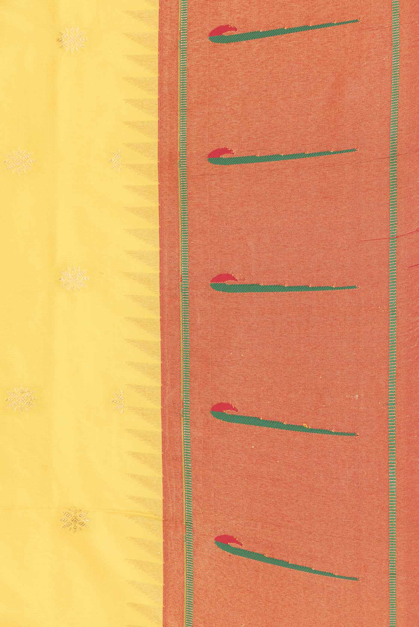 Border image of Yellow Dual Tone Paithani Silk Saree with Zari Butta on the body and Paithani Border