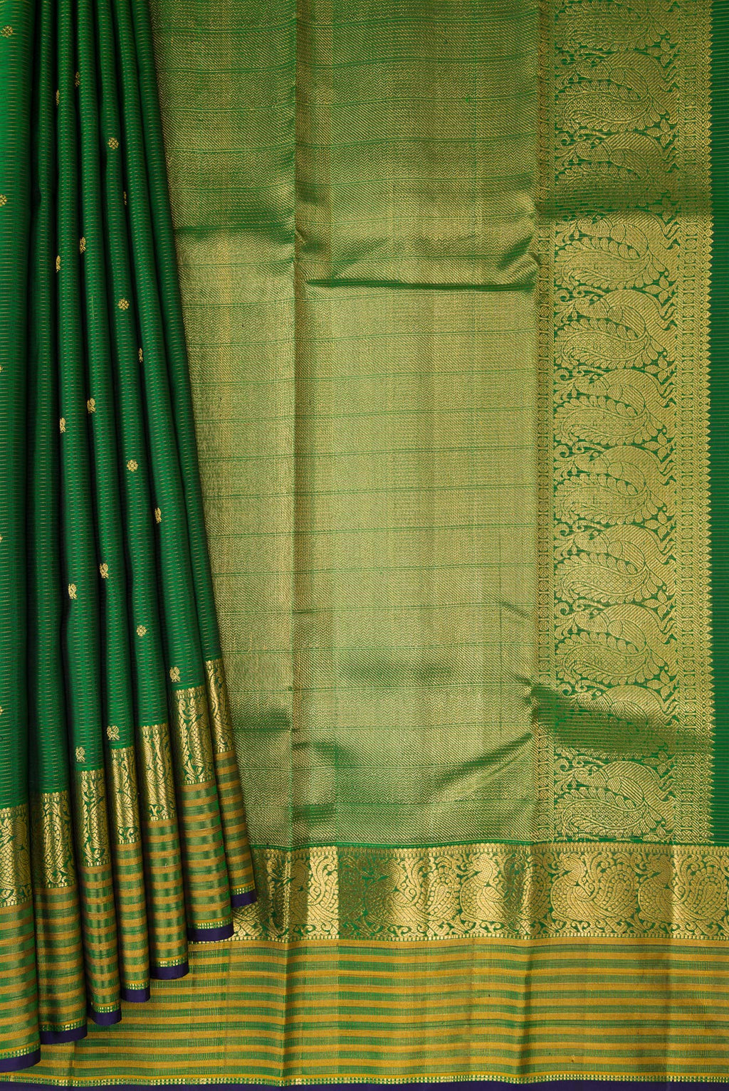 Pleats and pallu of Green Dual Tone Kanjivaram Silk Saree with Stripes on the body and Zari Border. 
