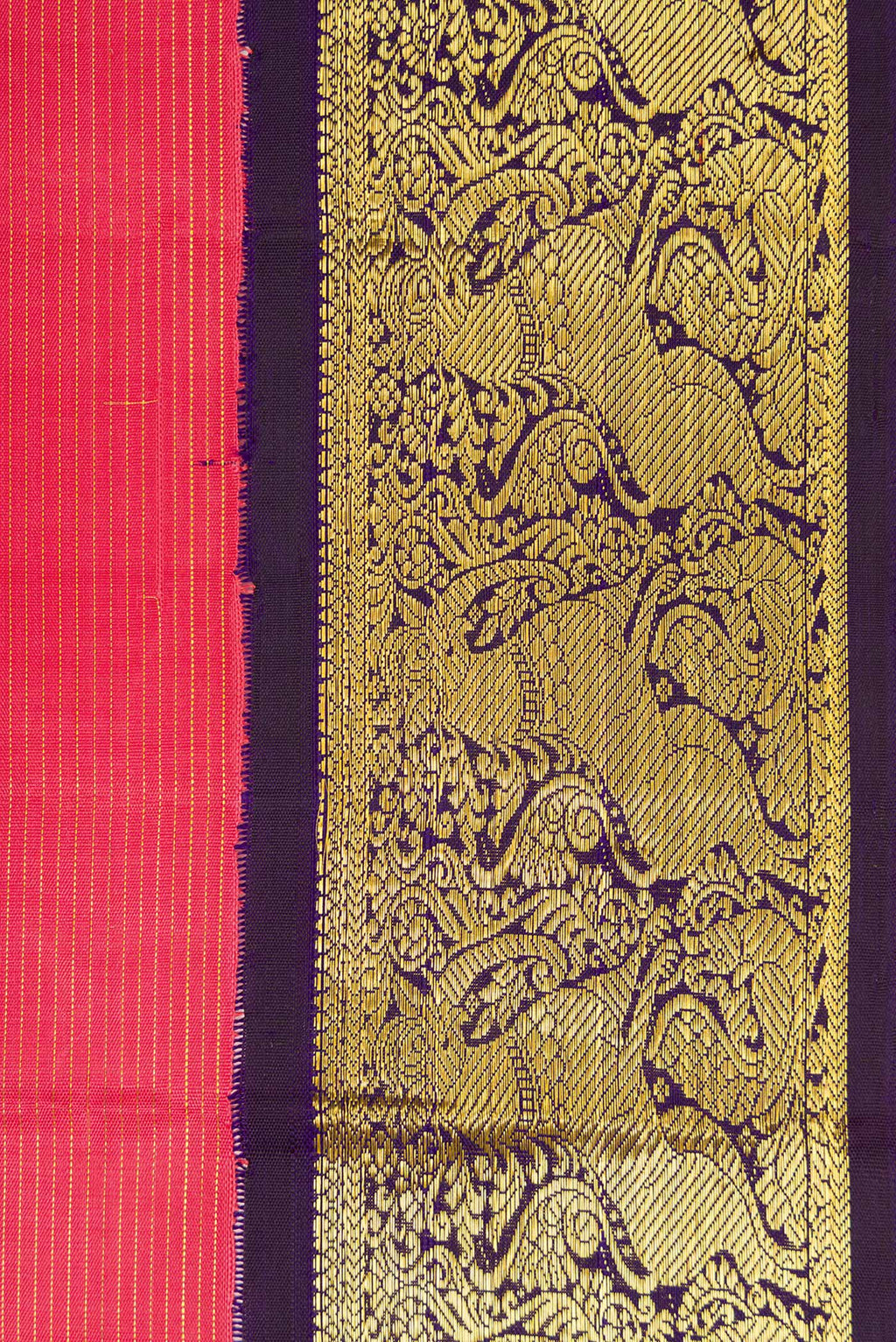 Border image of Pure Silk Pure Zari Pink Dual Tone Kanchipuram Nine Yards Saree with Stripes on the body and Zari Border. 