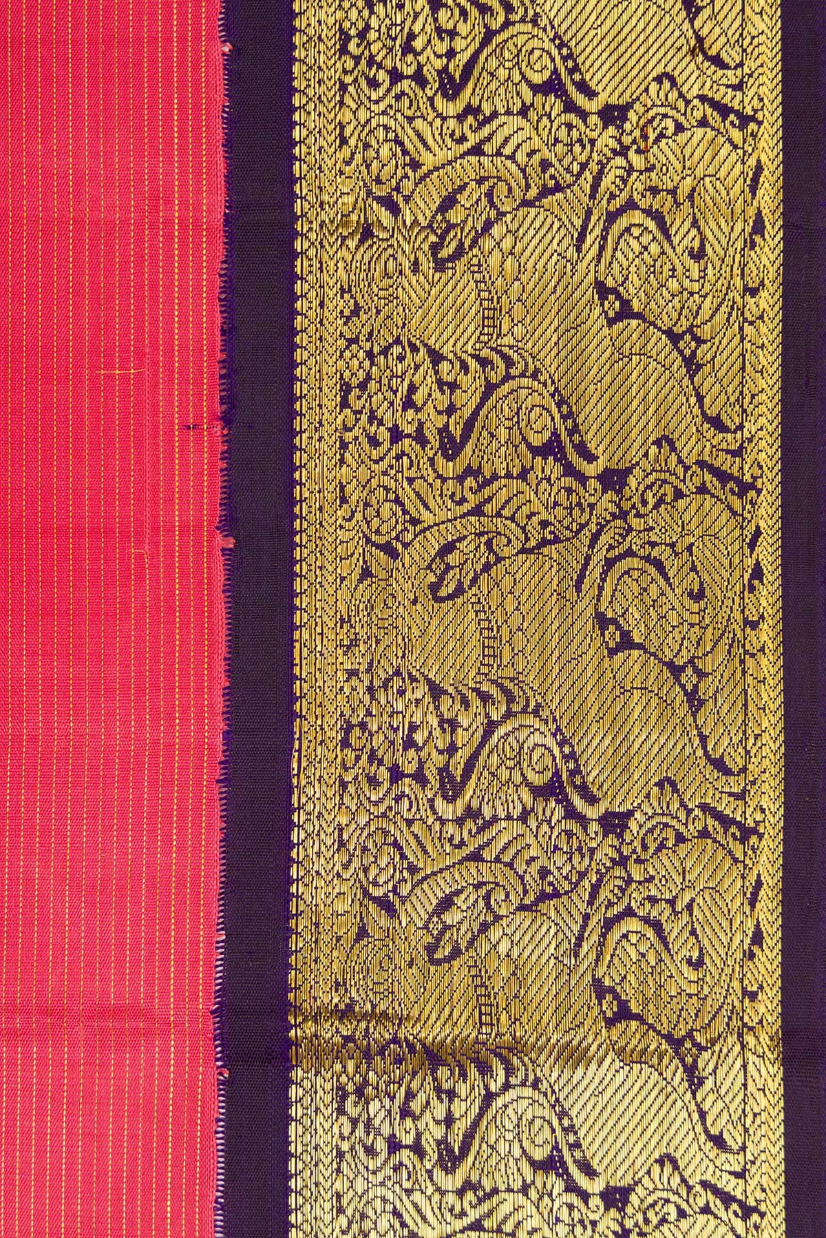 Border image of Pure Silk Pure Zari Pink Dual Tone Kanchipuram Nine Yards Saree with Stripes on the body and Zari Border. 