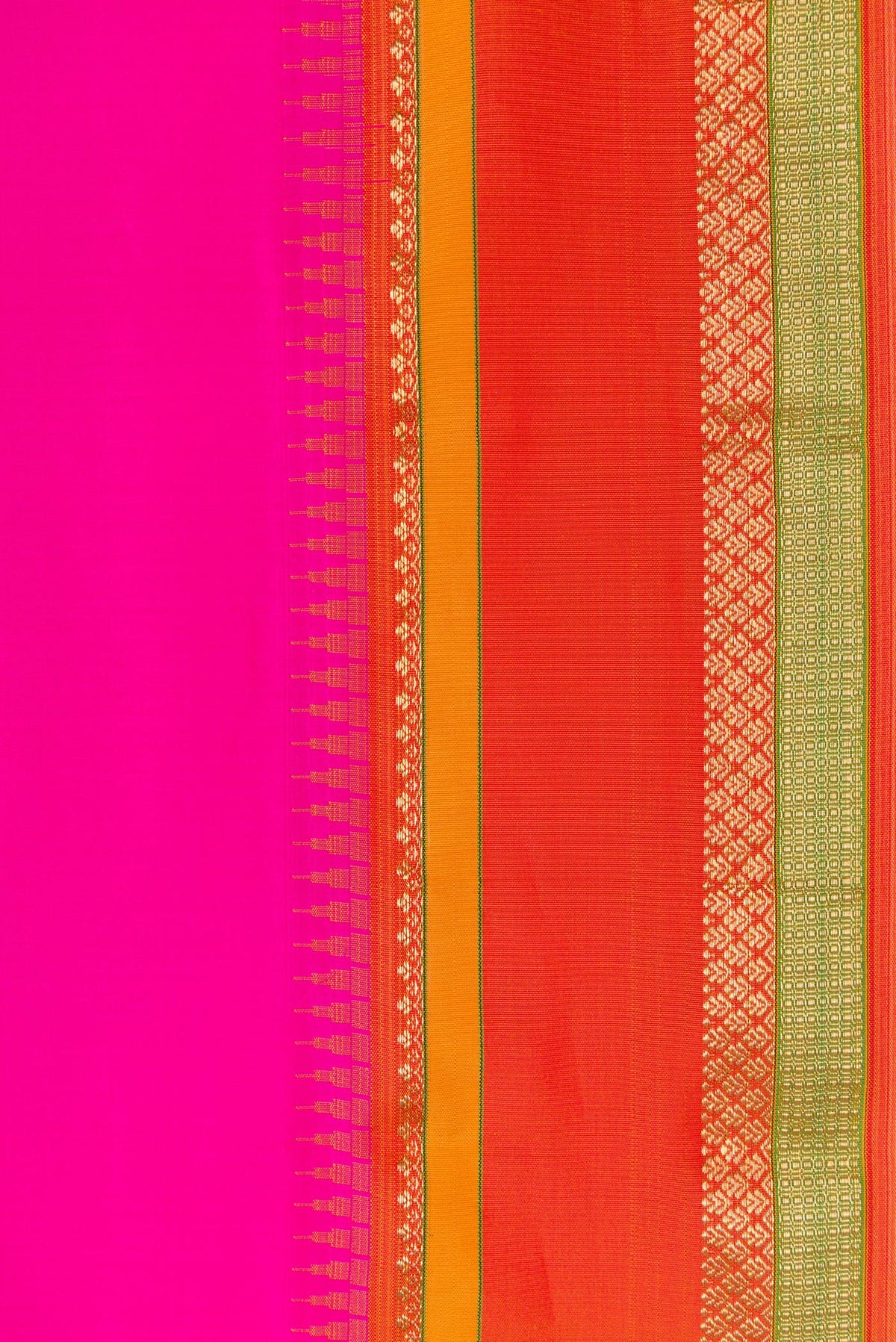 Border image of Pink Dual Tone Kanchipuram Silk Saree with Plain Body and Temple Border. 