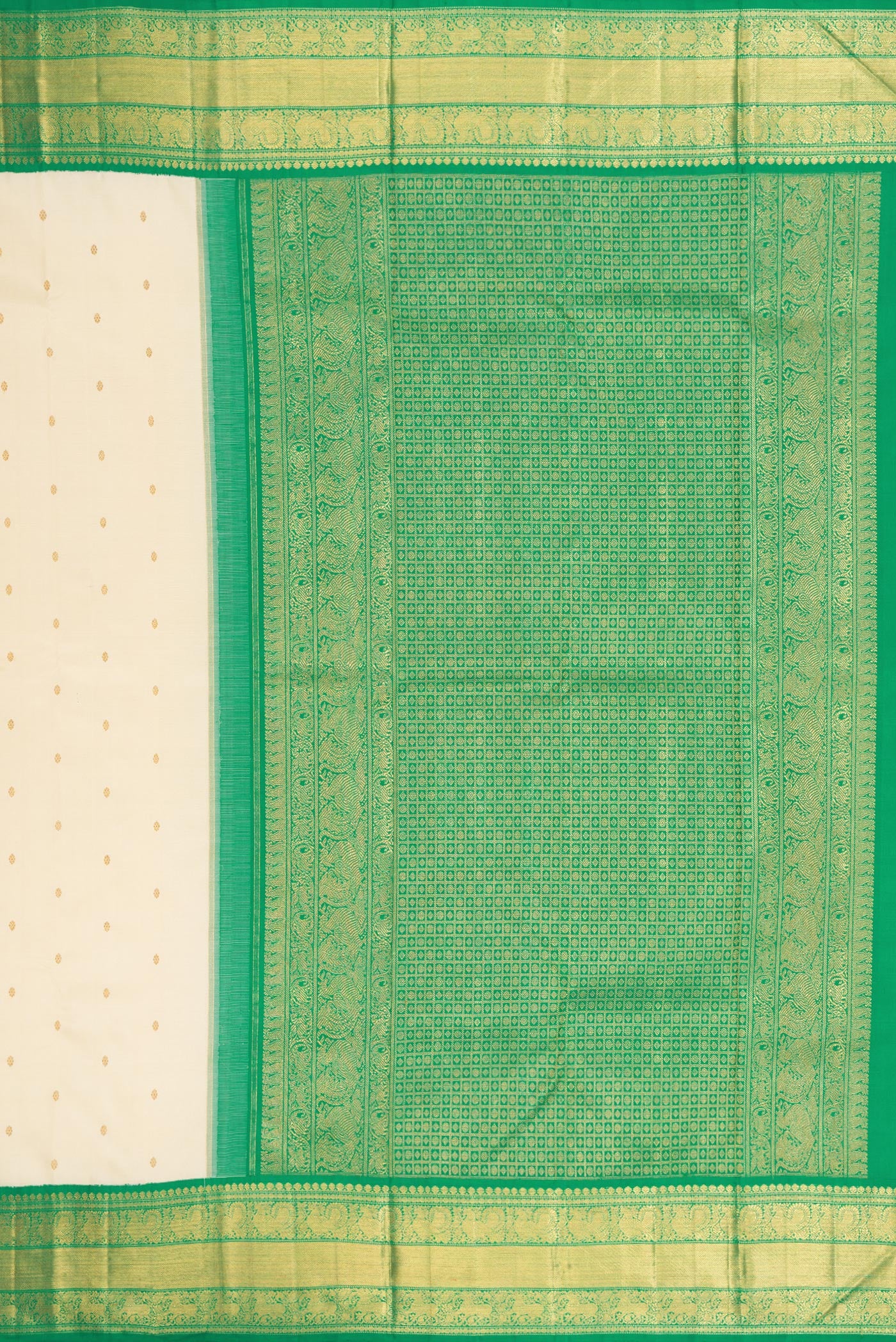 Close up image of the pallu of Pure Silk Pure Zari Off White Kanjivaram Saree with Zari Butta on the body and Zari Border. 