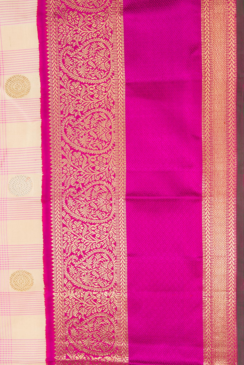 Border image of Pure Silk Pure Zari Sandal Dual Tone Kanchipuram Saree with Checked design on the body and Zari Border. 