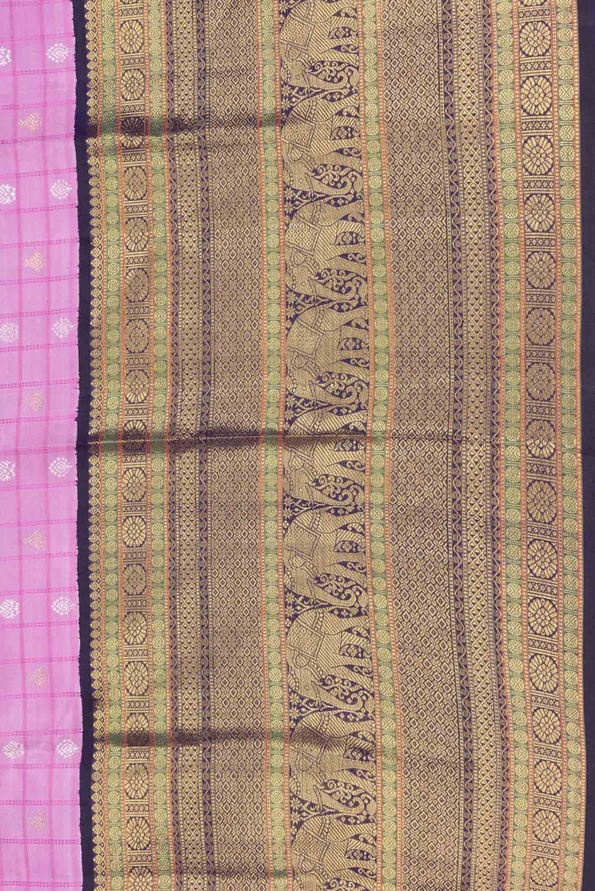 Border image of Pure Silk Pure Zari Pink Dual Tone Kanchipuram Saree Checked design on the body and Zari Border