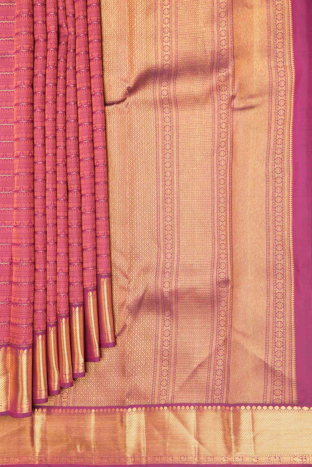 pleats pallu
