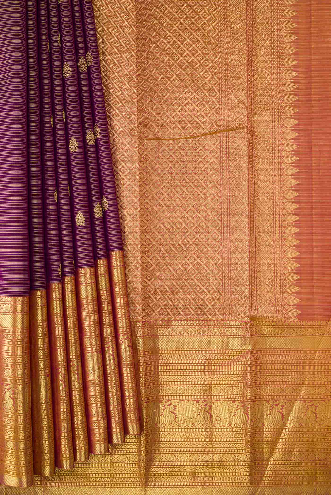 pleats pallu