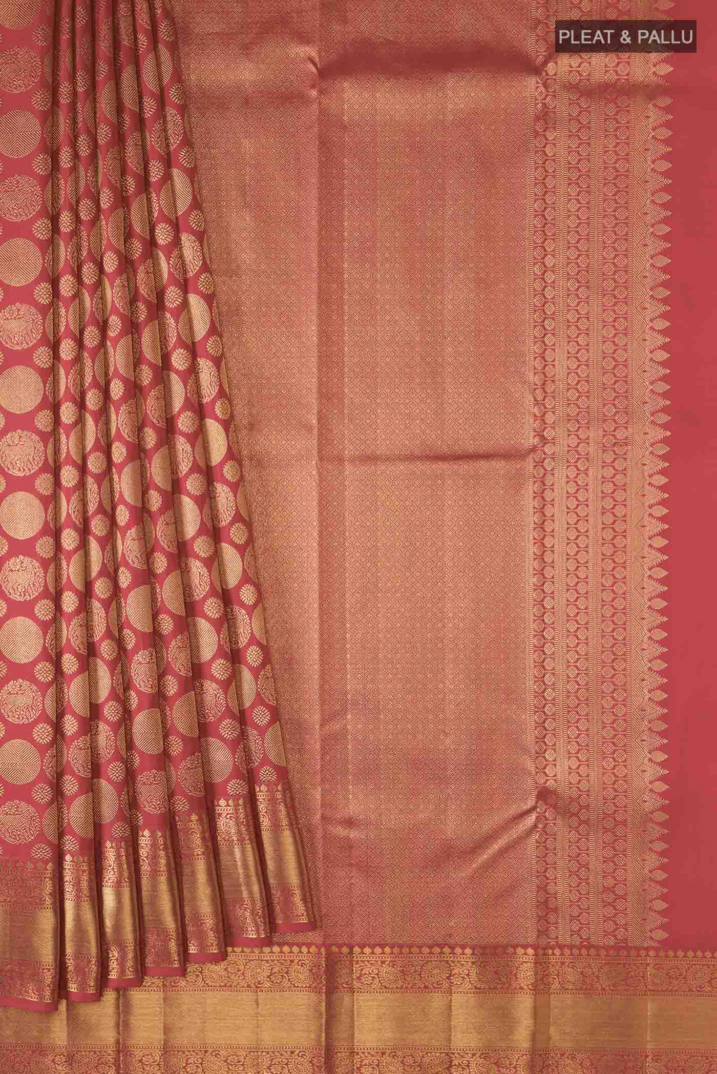 pleats pallu