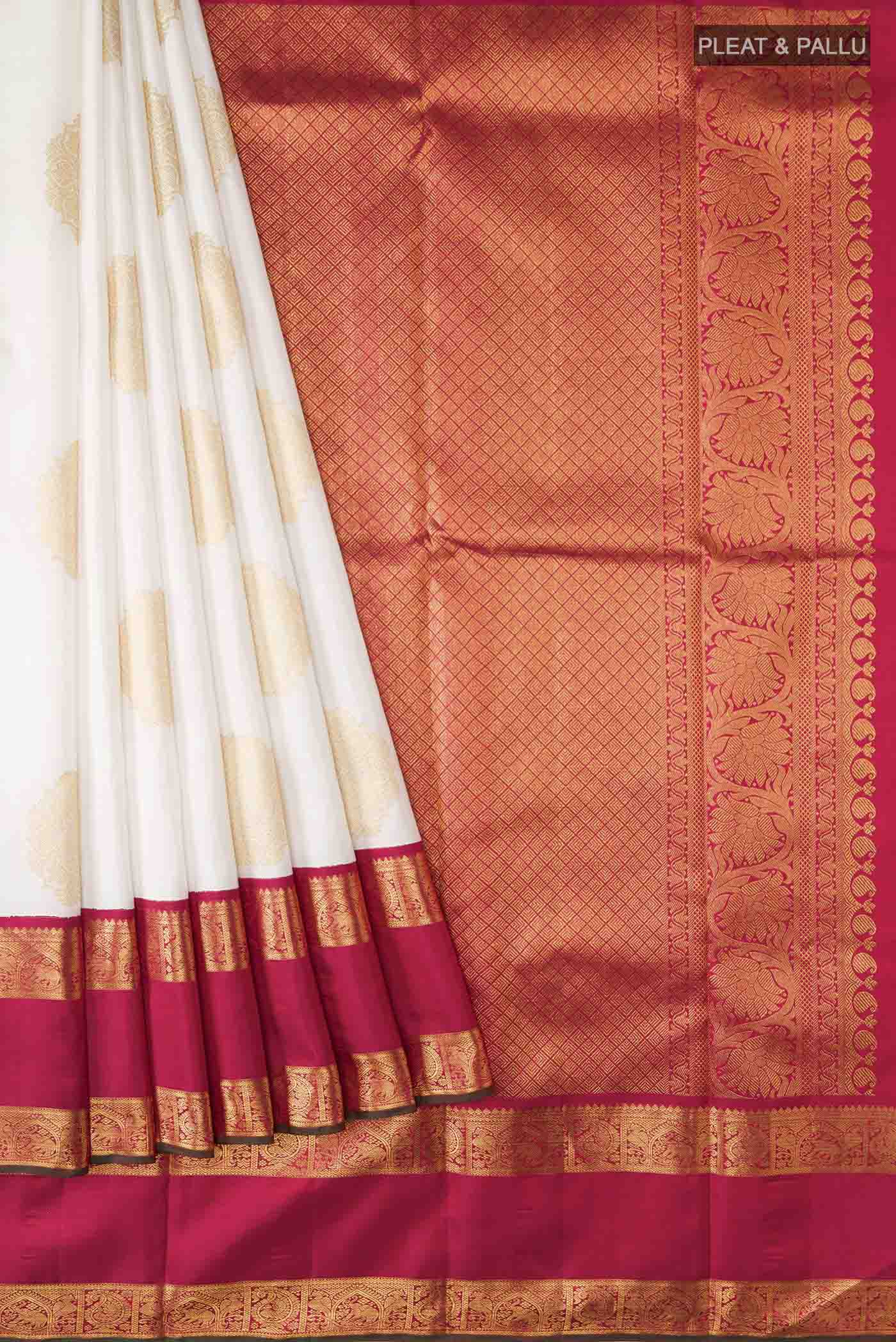 pleats pallu