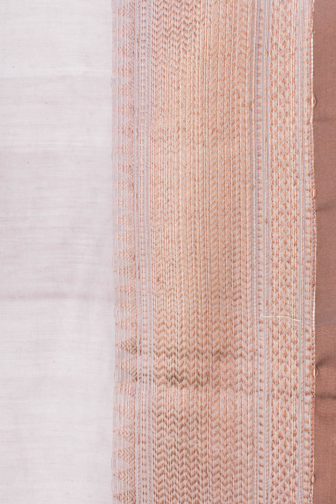 Border image of Grey Dual Tone Tussar Silk Saree with Zari Butta on the body and Zari Border. 