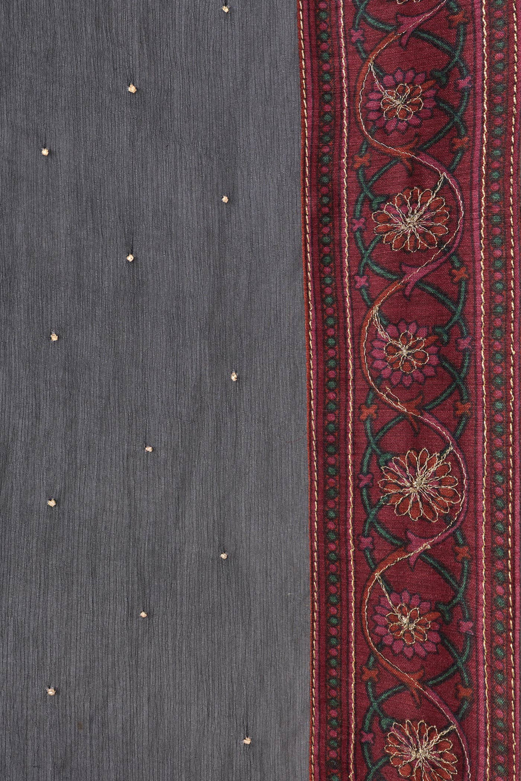 Border image of Black Dual Tone Mysore Chiffon Saree with Embroidery on the body and Embroidery Border. 
