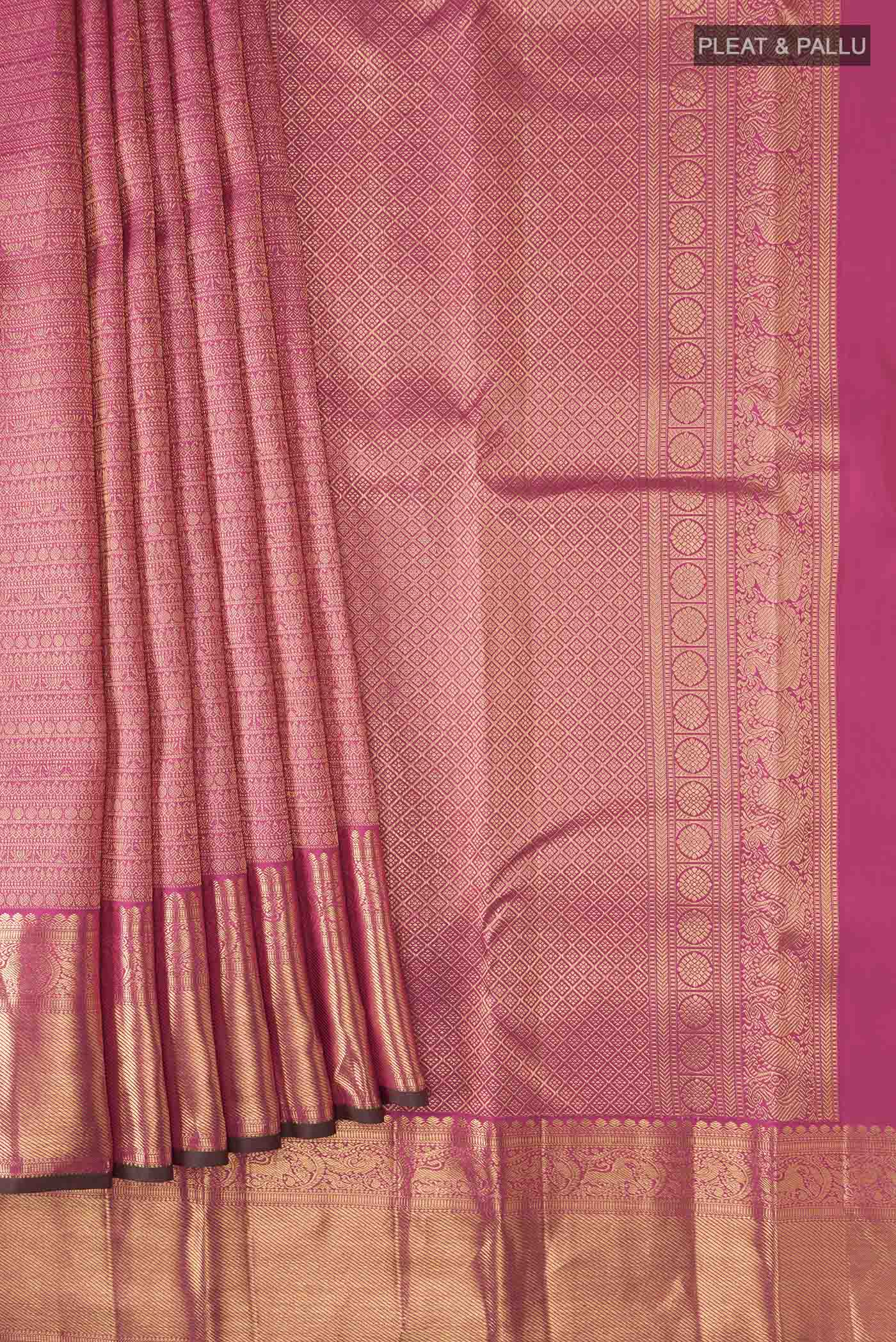 pleats pallu