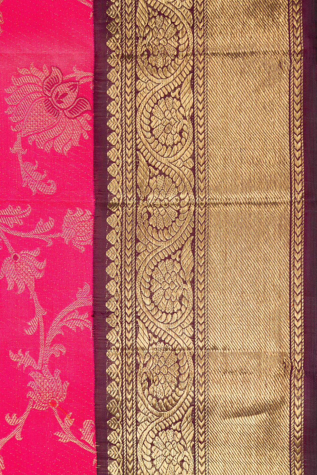 Border image of Pure Silk Pure Zari Pink Dual Tone Kanjivaram Saree with Zari Brocade on the body and Zari Border. 