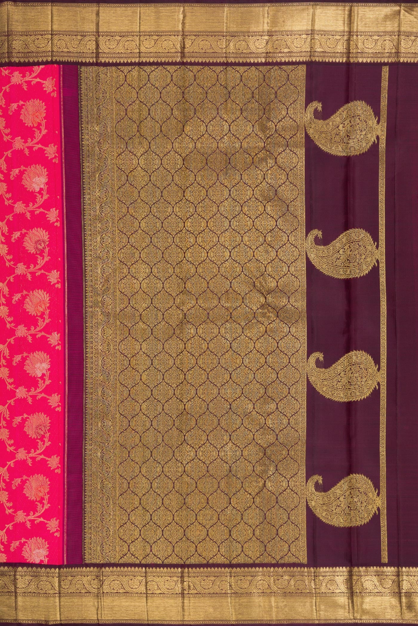 Close up image of the pallu of Pure Silk Pure Zari Pink Dual Tone Kanjivaram Saree with Zari Brocade on the body and Zari Border. 