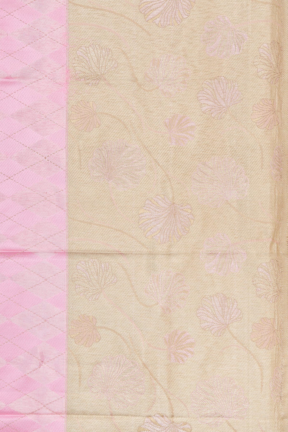 Border image of Rose pink Dual Tone Kanjivaram Silk Saree with Zari Brocade on the body and Fancy Border. 
