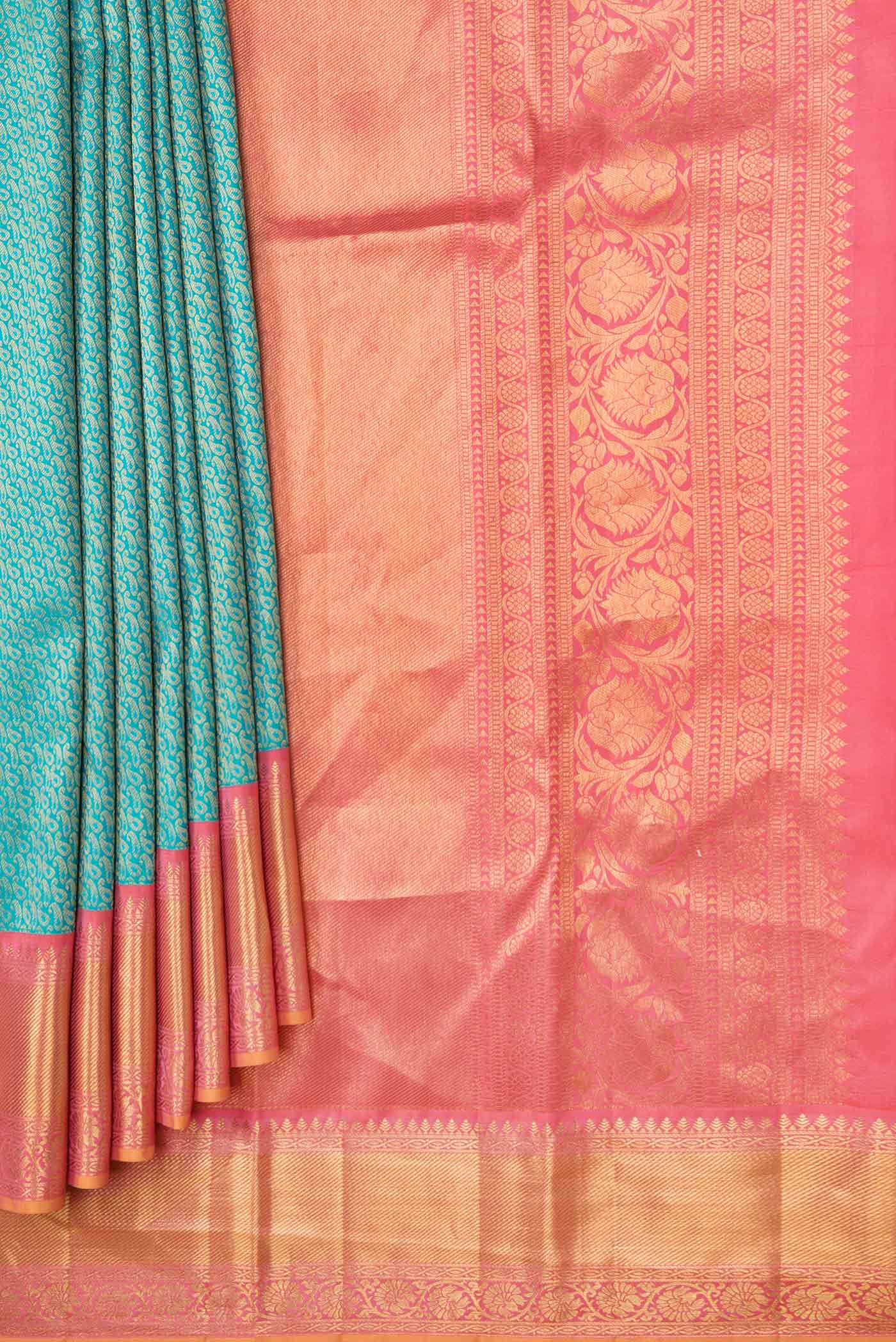 pleats pallu