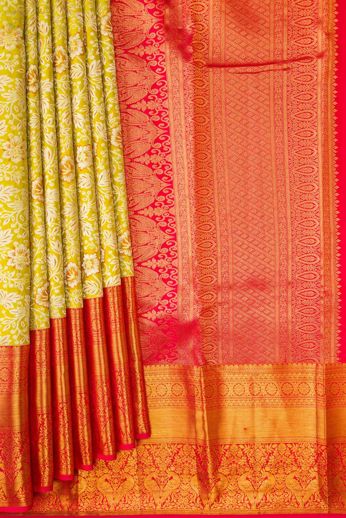 Pleats and pallu of Parrot Green Dual Tone Kanjivaram Silk Saree with Zari Brocade on the body and Zari Border. 