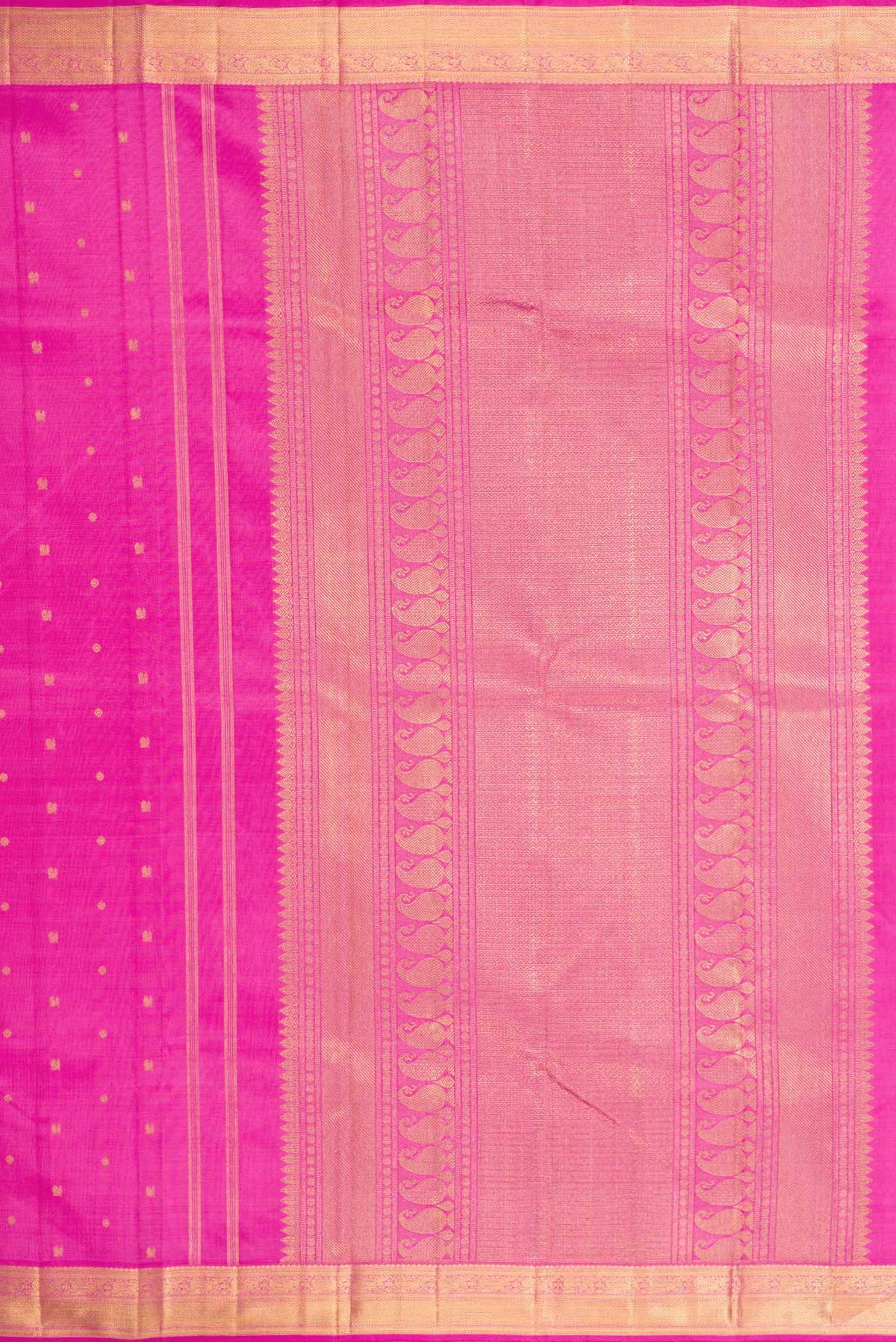 Close up image of the pallu of Pure Silk Pure Zari Rose pink Kanchipuram Saree with Zari Butta on the body and Zari Border