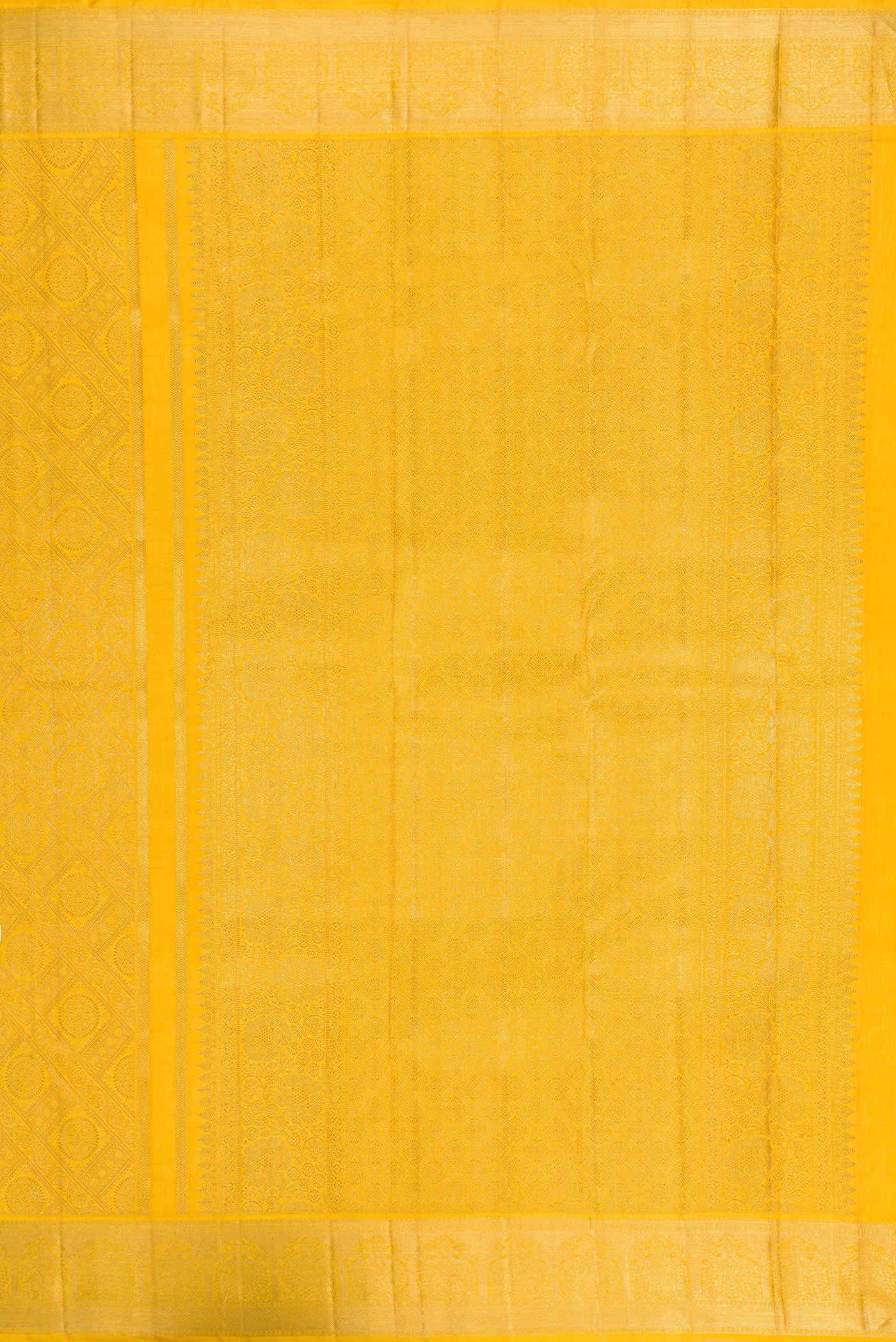 Close up image of the pallu of Yellow Dual Tone Kanjivaram Silk Saree with Zari Brocade on the body and Zari Border. 