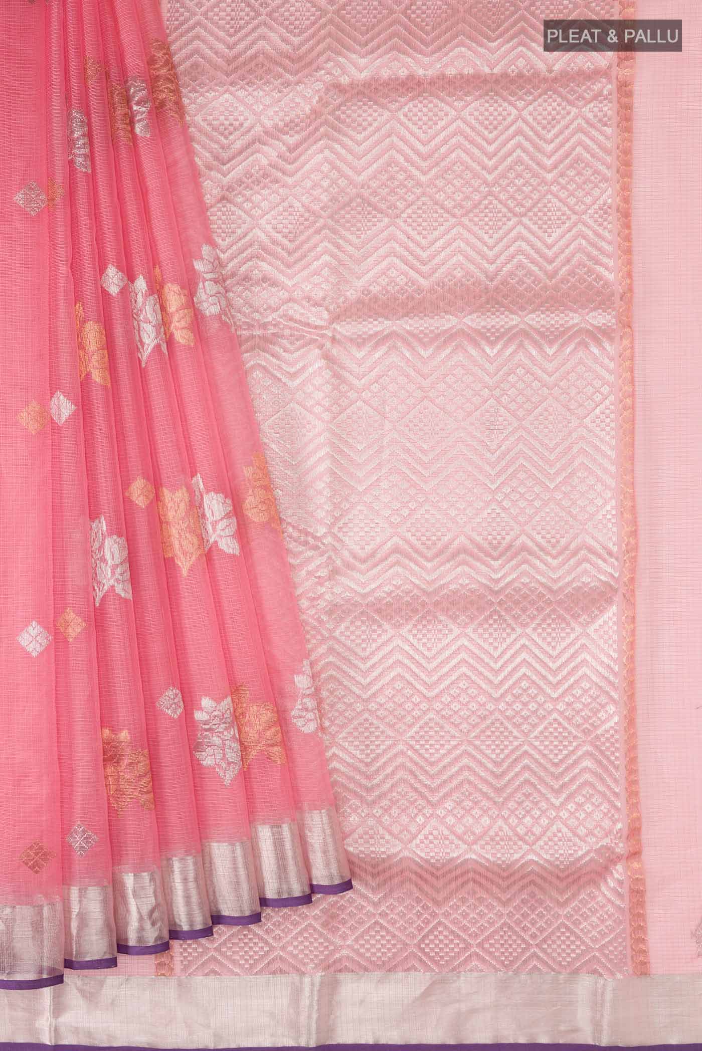 pleats pallu