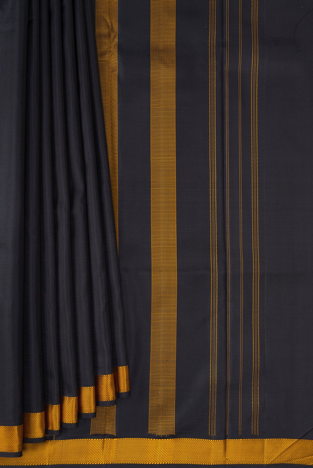 Pleats and pallu of Black Kanjivaram Silk Saree with Plain Body and Thread Border. 
