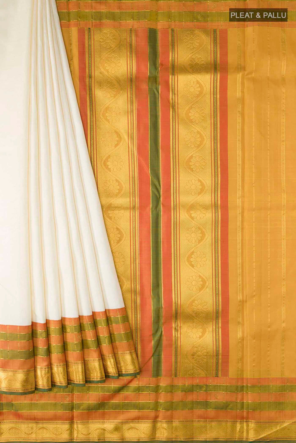 pleats pallu
