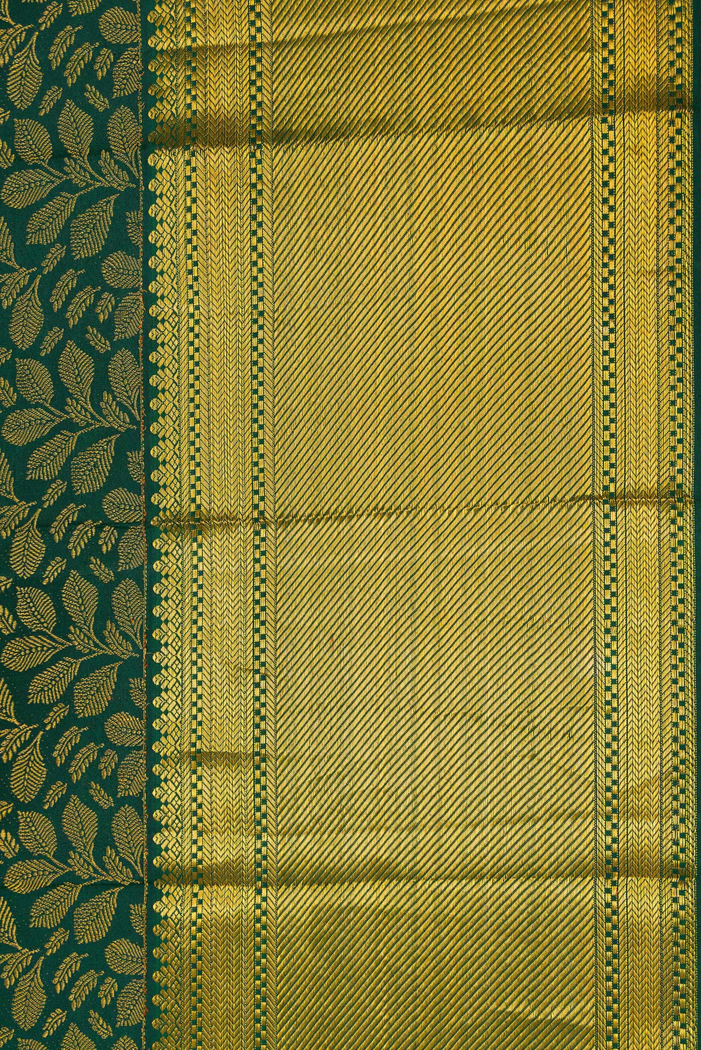 Border image of Green Dual Tone Kanjivaram Silk Saree with Zari Brocade on the body and Zari Border. 