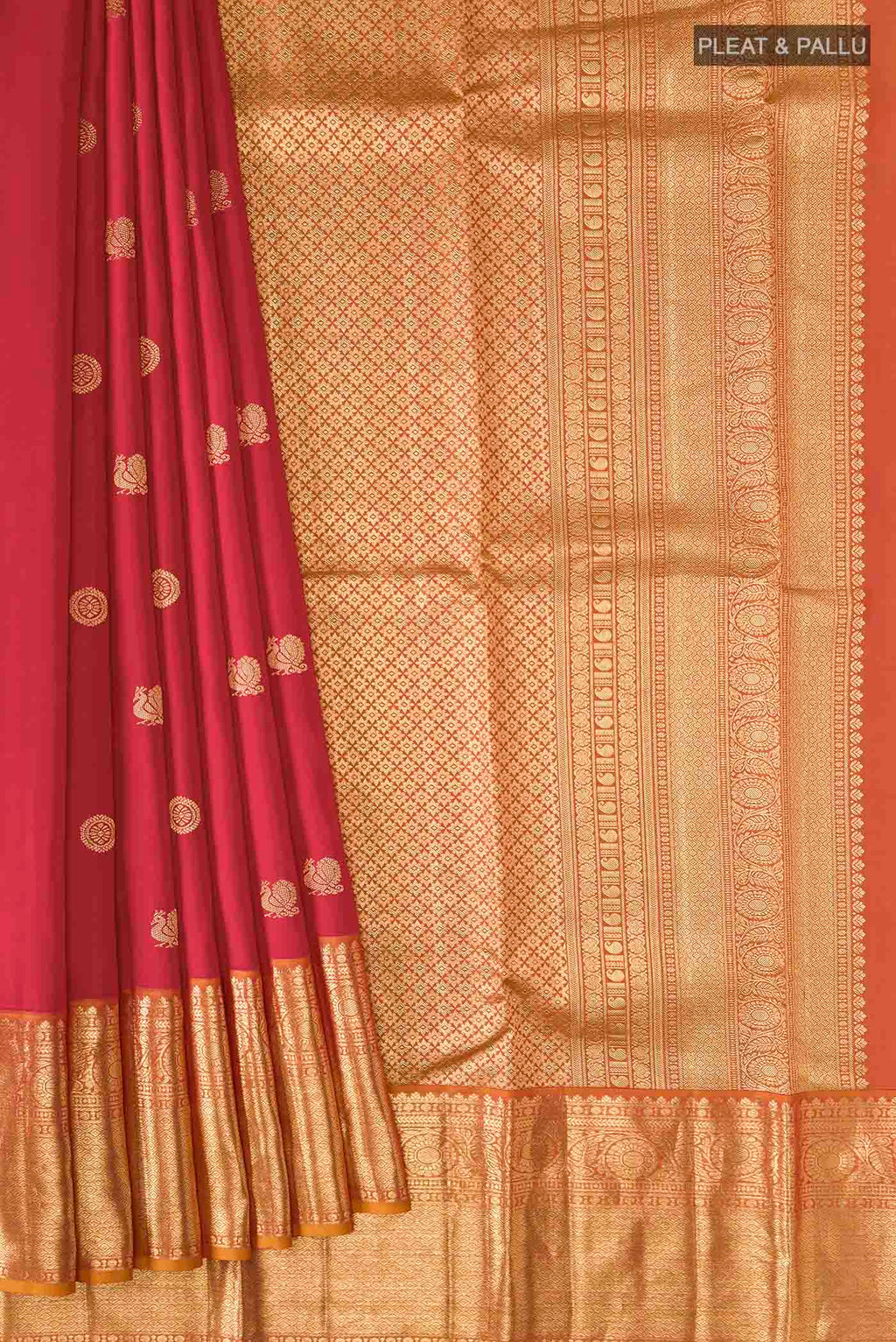 pleats pallu