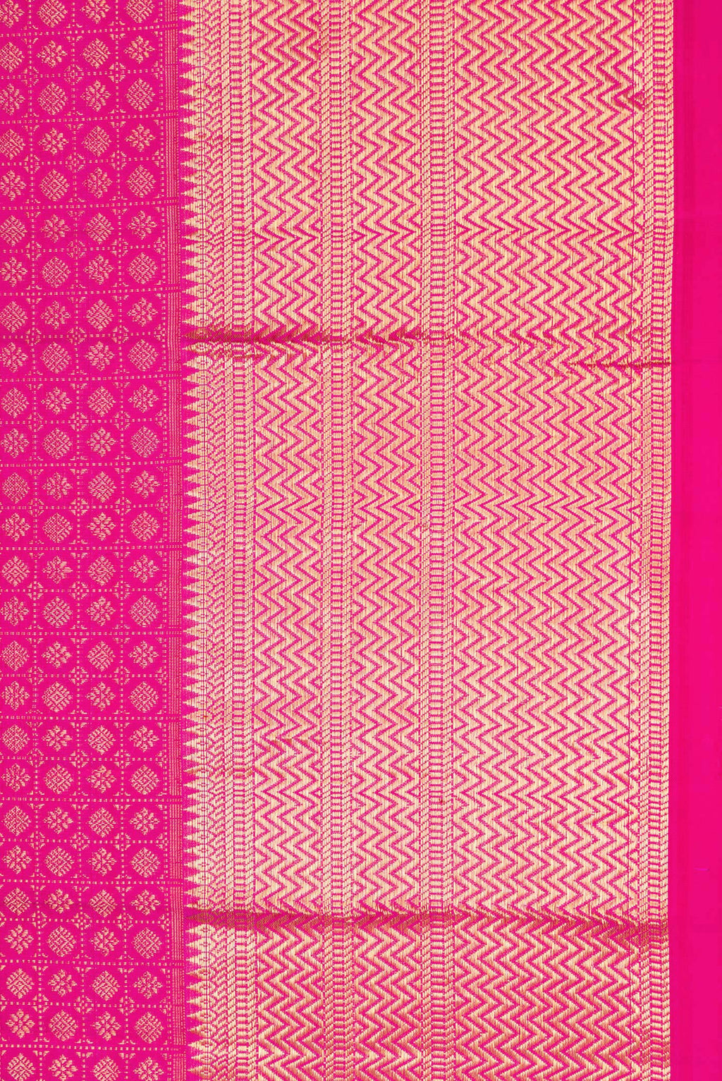 Border image of Pink Dual Tone Kanjivaram Silk Saree with Zari Brocade on the body and Zari Border. 