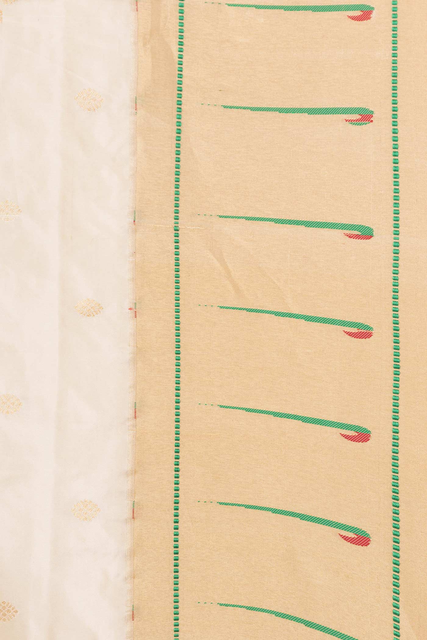 Border image of Cream Paithani Silk Saree with Zari Butta on the body and Paithani Border