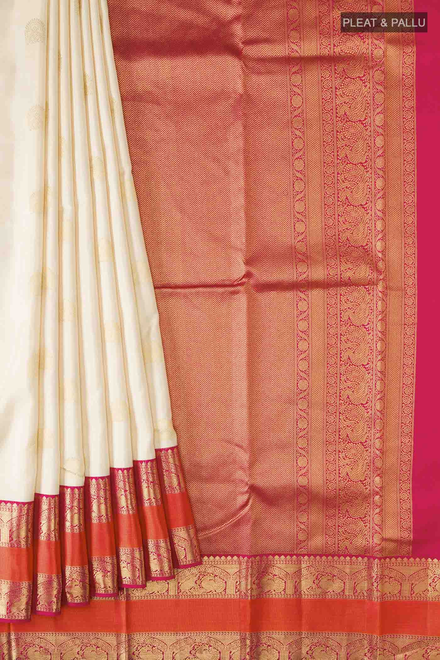 pleats pallu