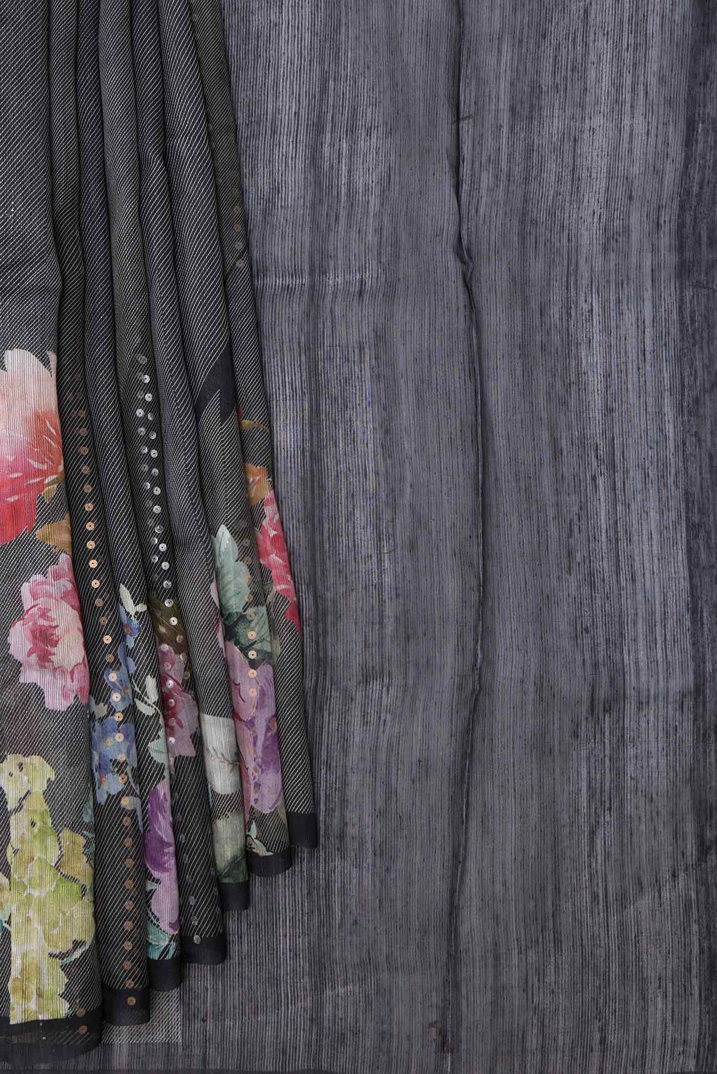 Pleats and pallu of Black Dual Tone Tussar Silk SareePrinted design on the body and Plain Border
